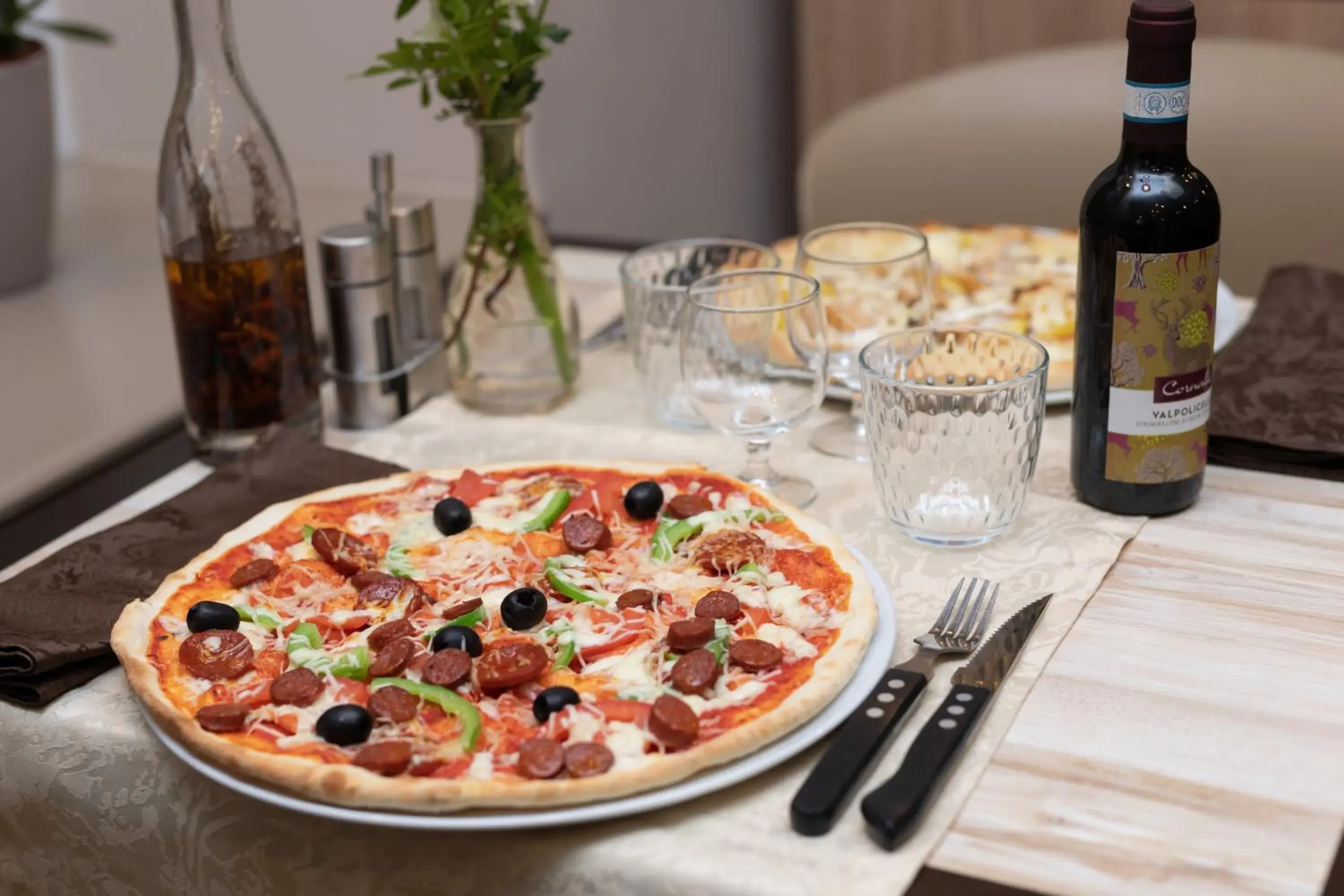 Restaurant/places to eat in Logis-Hôtel & Restaurant LE CARNOT Restaurant/places to eat in Logis-Hôtel & Restaurant LE CARNOT