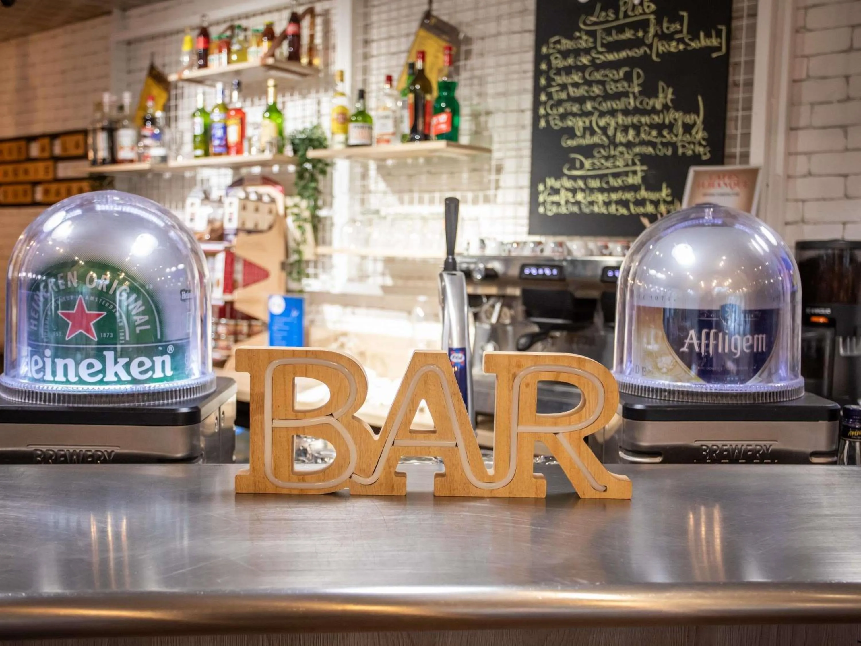 Lounge or bar in ibis Nogent Sur Marne RÉNOVÉ EN 2025