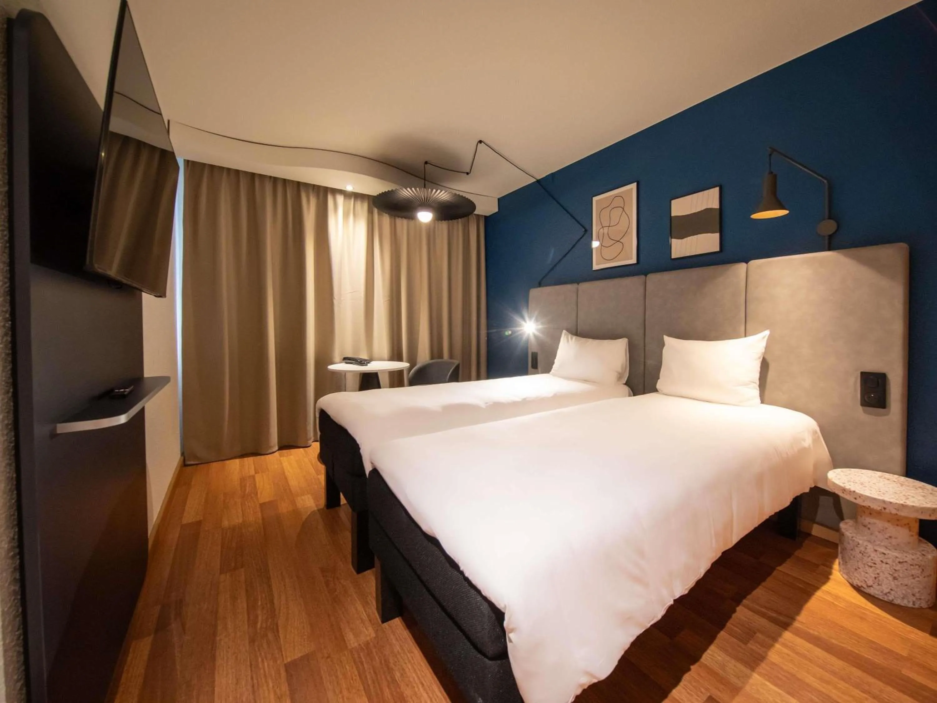 Bedroom, Bed in ibis Nogent Sur Marne RÉNOVÉ EN 2025