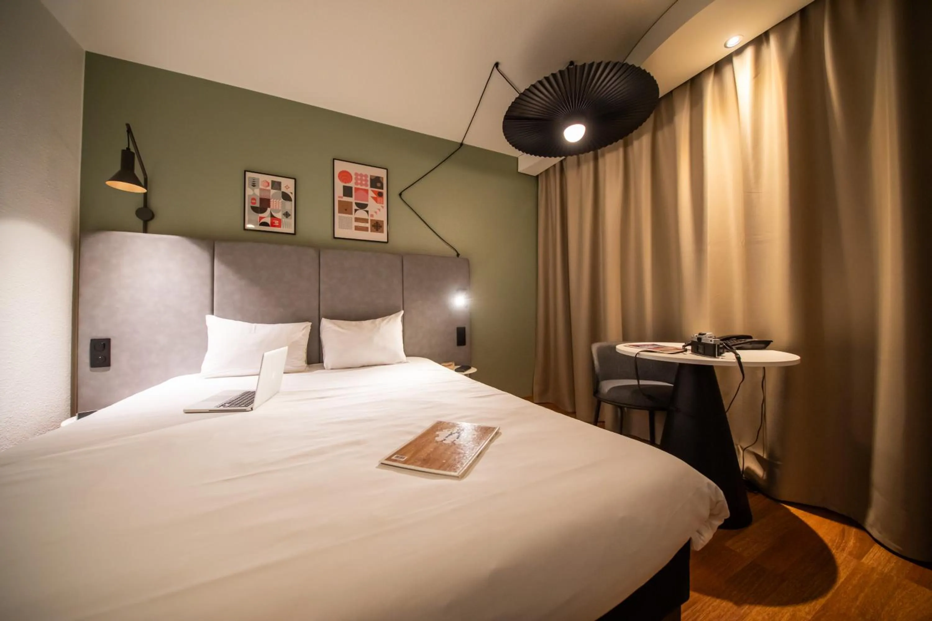 Bed in ibis Nogent Sur Marne RÉNOVÉ EN 2025