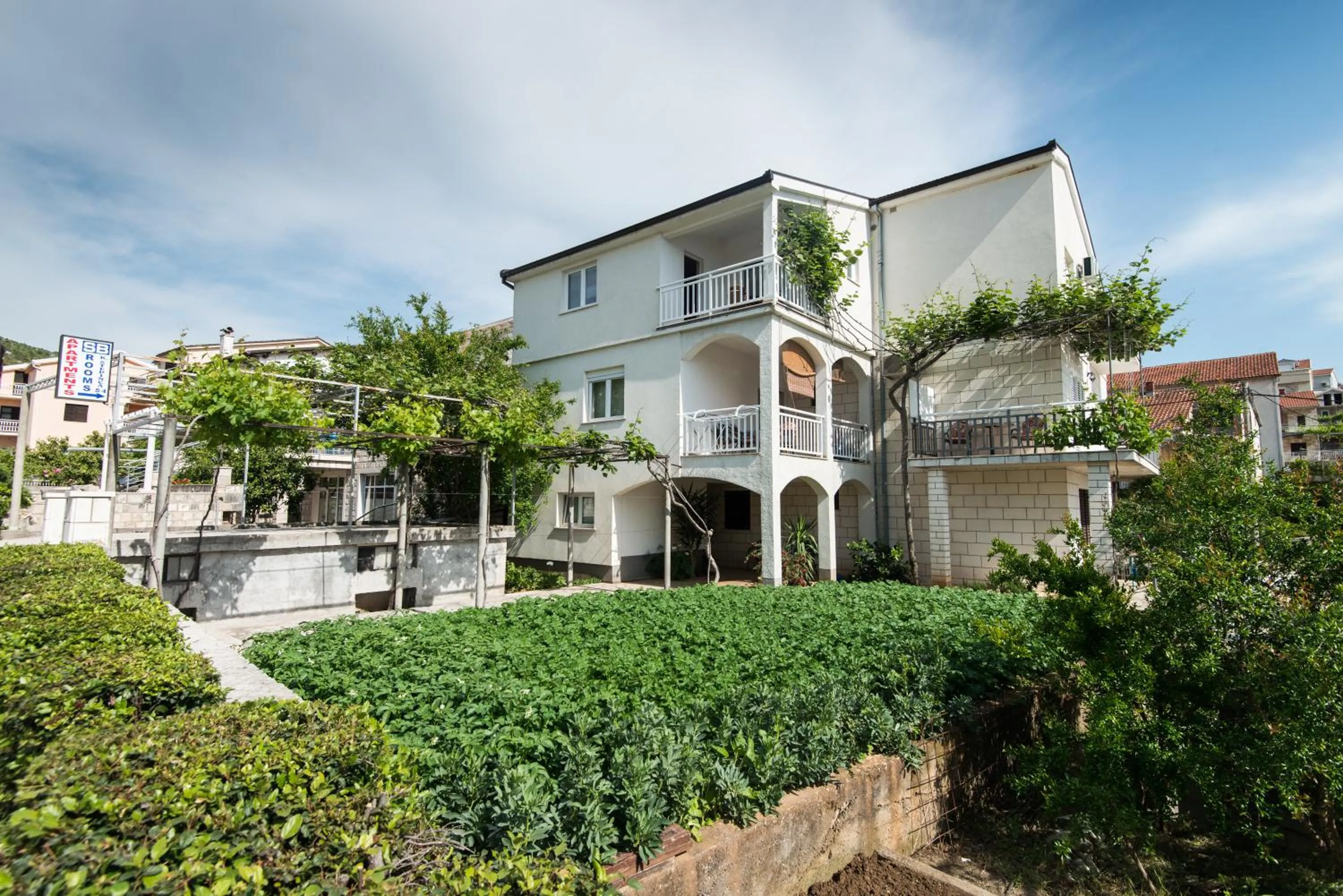 Apartments&Rooms SB