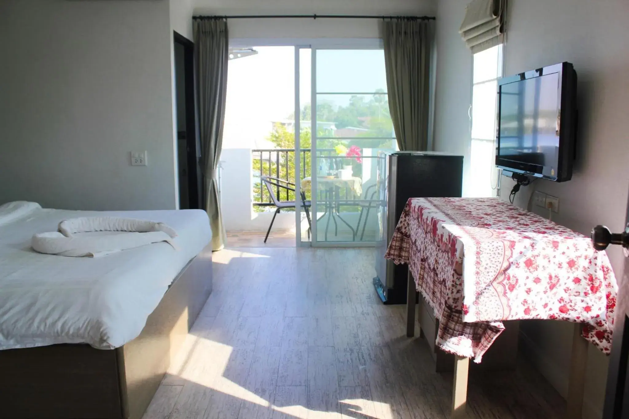 Bed in Plus Hotel Bed in Plus Hotel