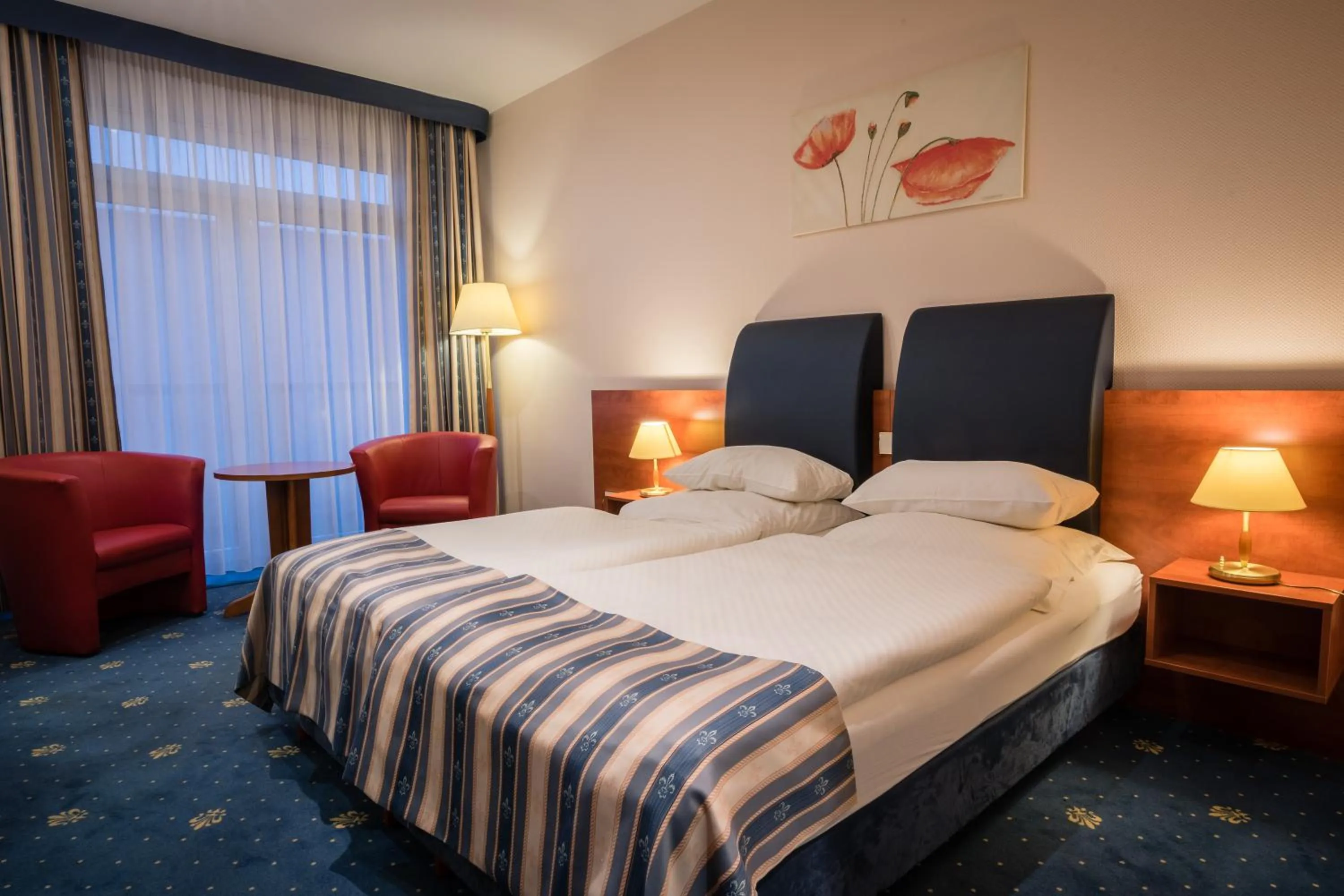 Bed in SkyHotelGwarna