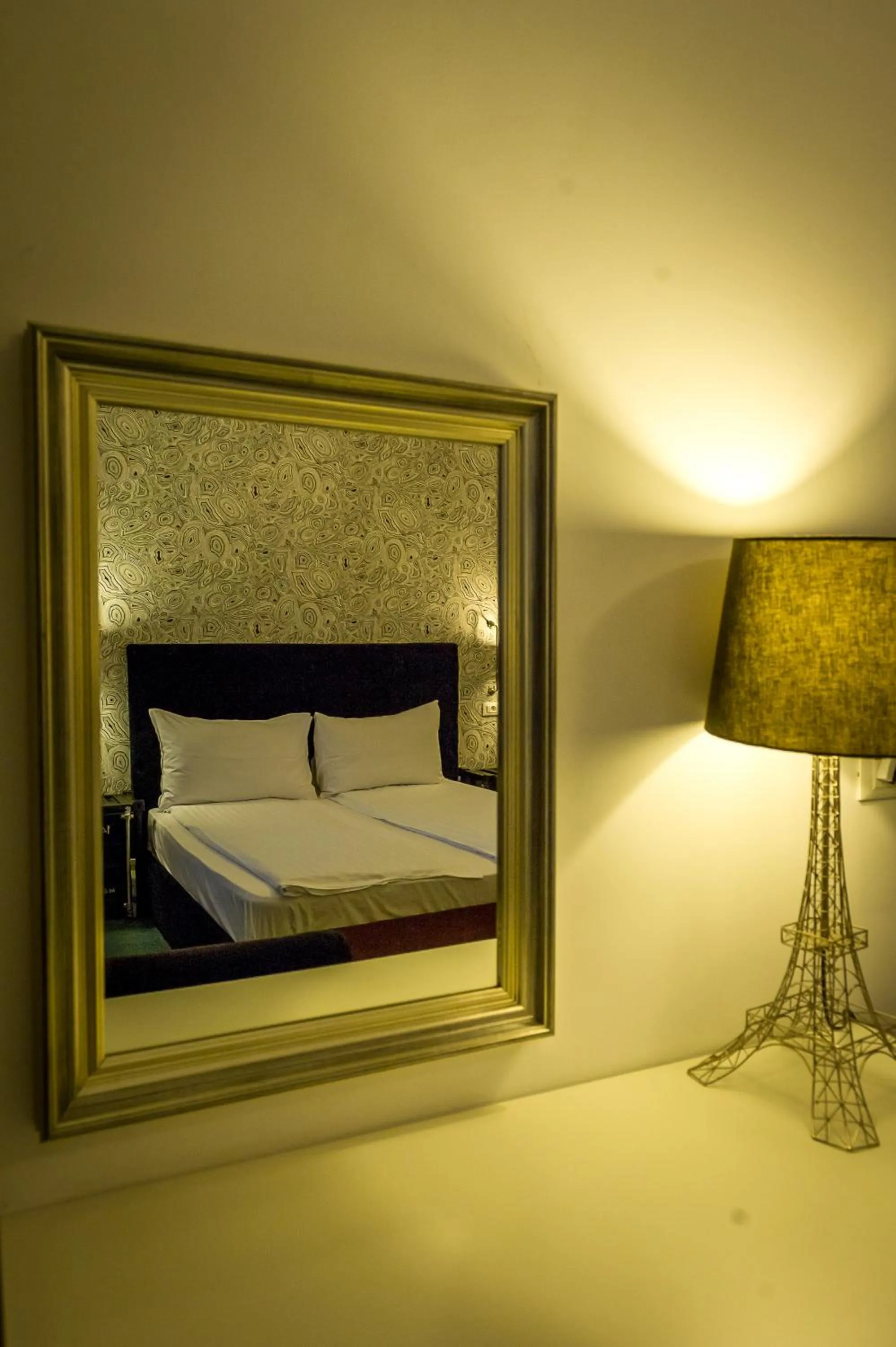Bed in Apart Hotel Vlad Tepes