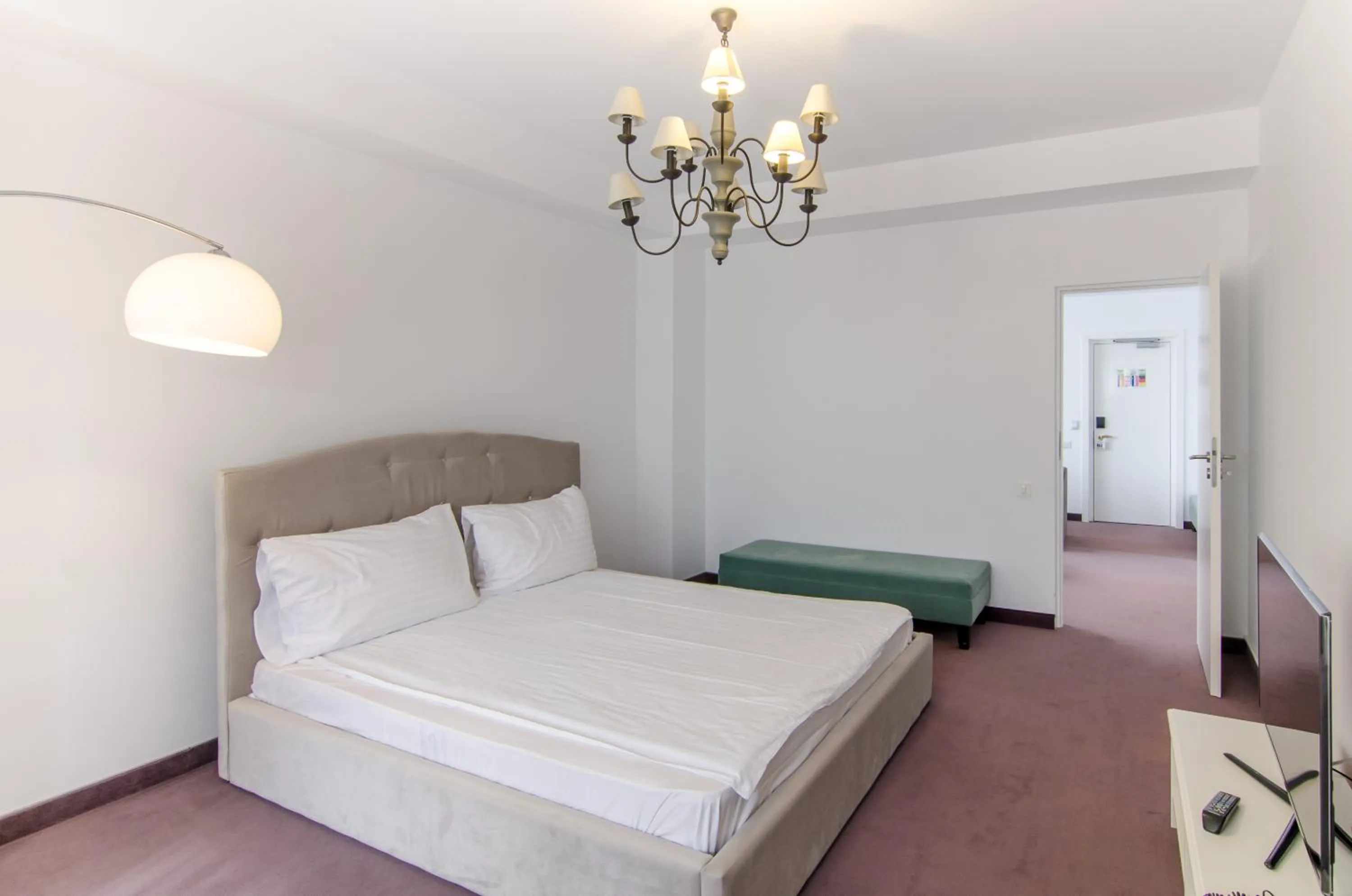 Bed in Apart Hotel Vlad Tepes