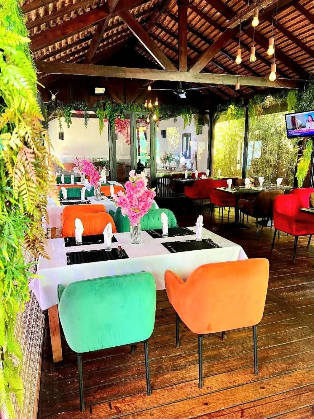 Restaurant/places to eat in Ikopa Hôtel Madagascar