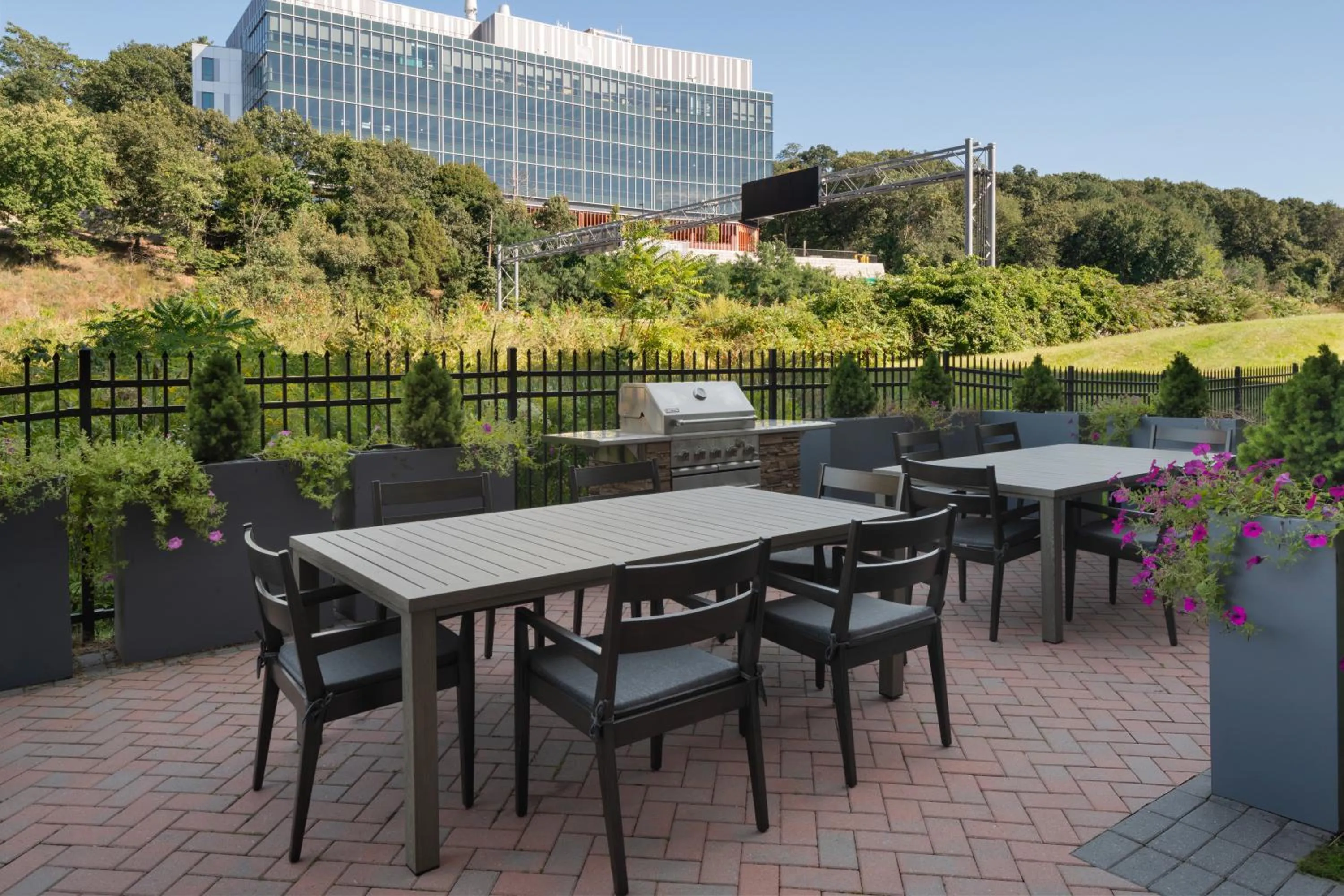 Patio in Fairfield Inn & Suites by Marriott Boston Waltham