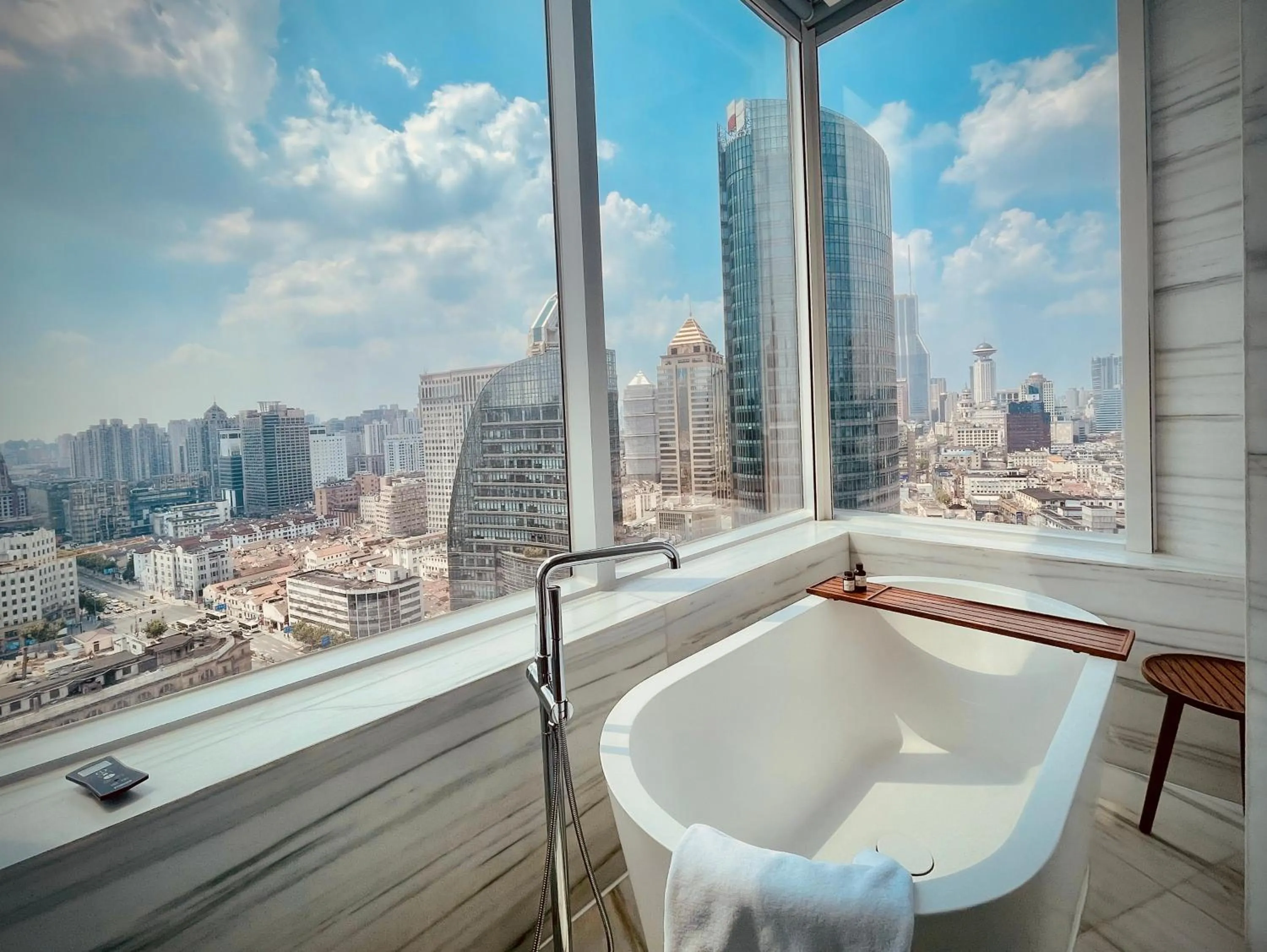 Bath in The Shanghai EDITION