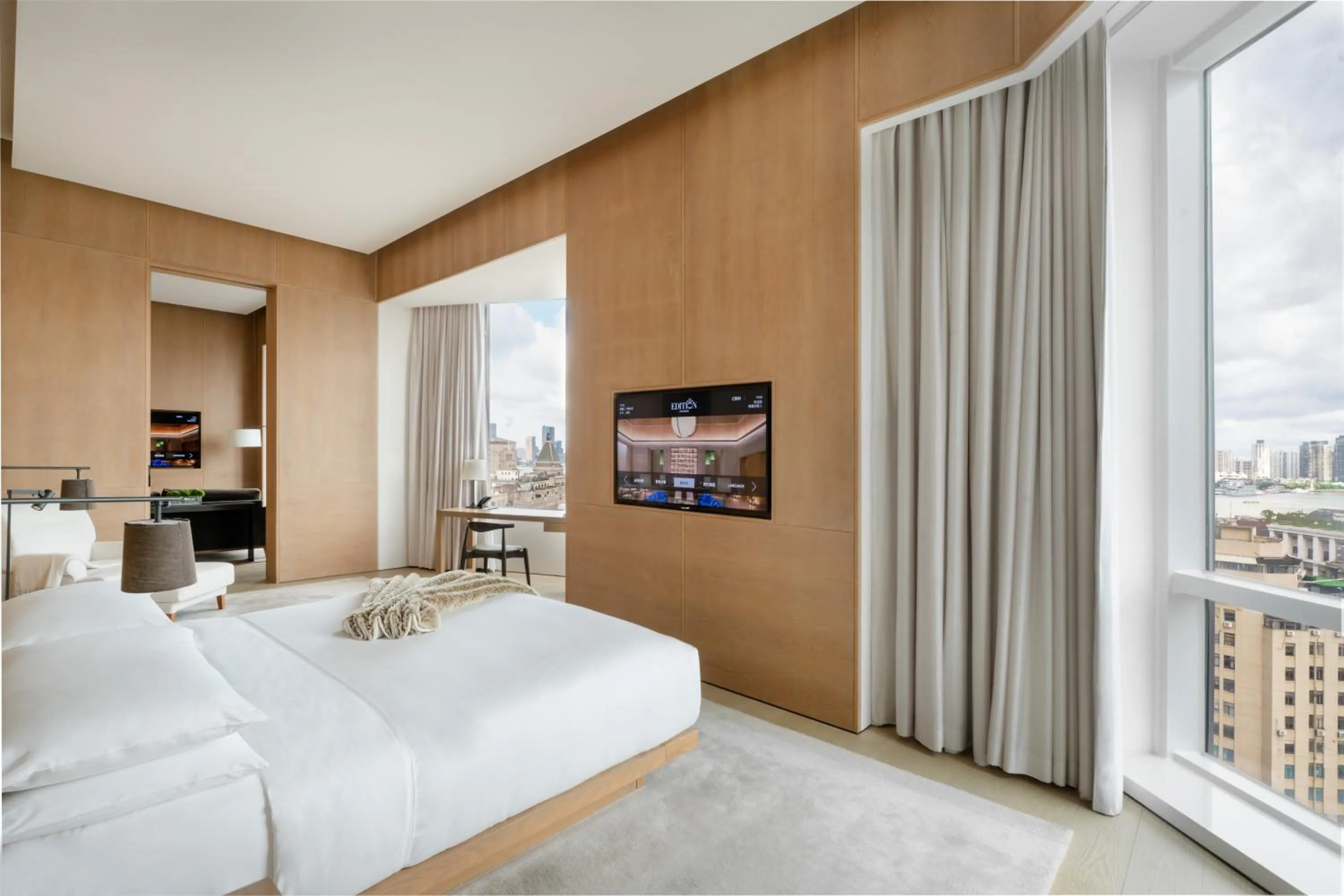Bedroom, Bed in The Shanghai EDITION