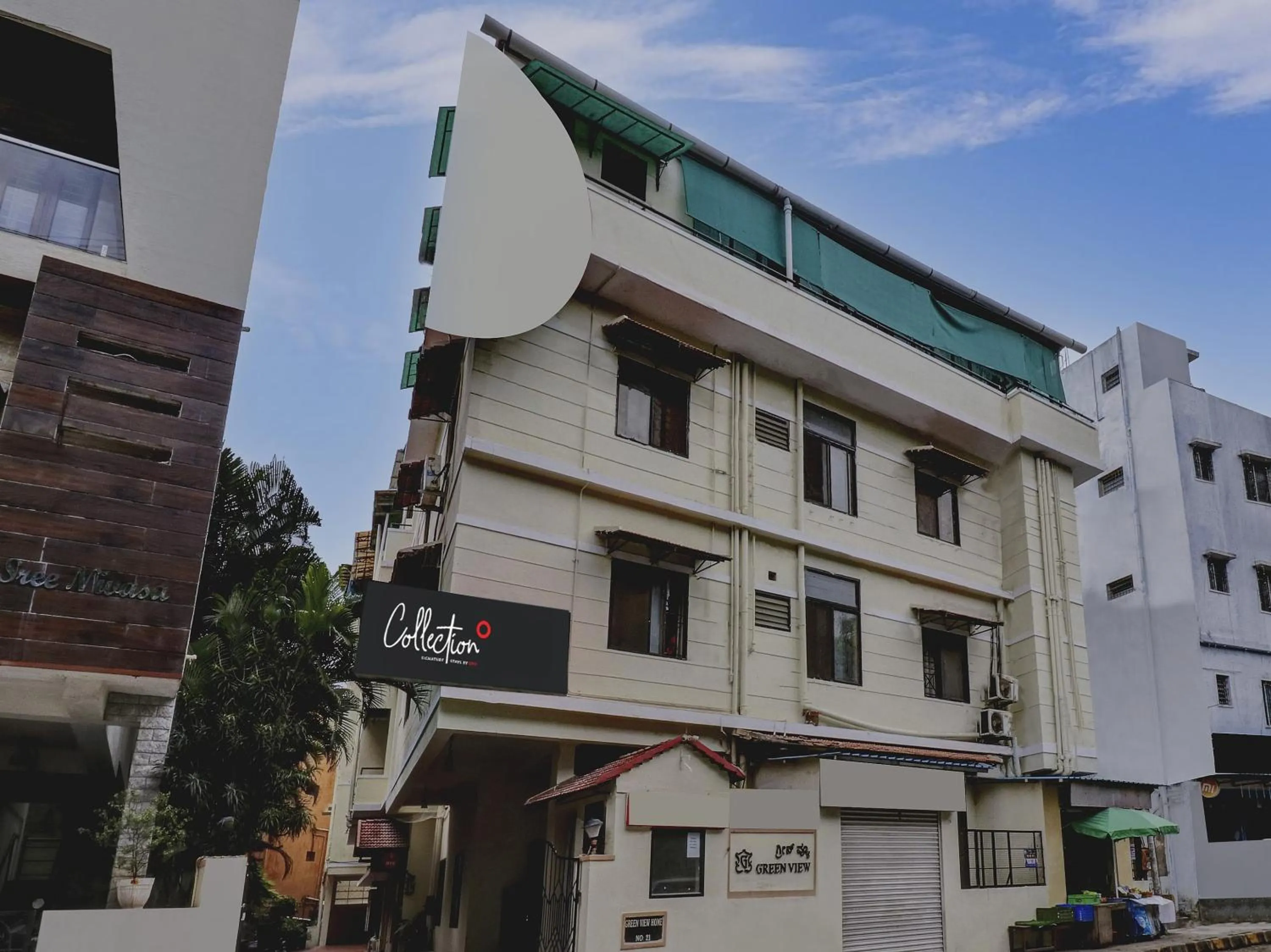 Facade/entrance in SUPER COLLECTION O GREEN VIEW HOMES Near Nexus