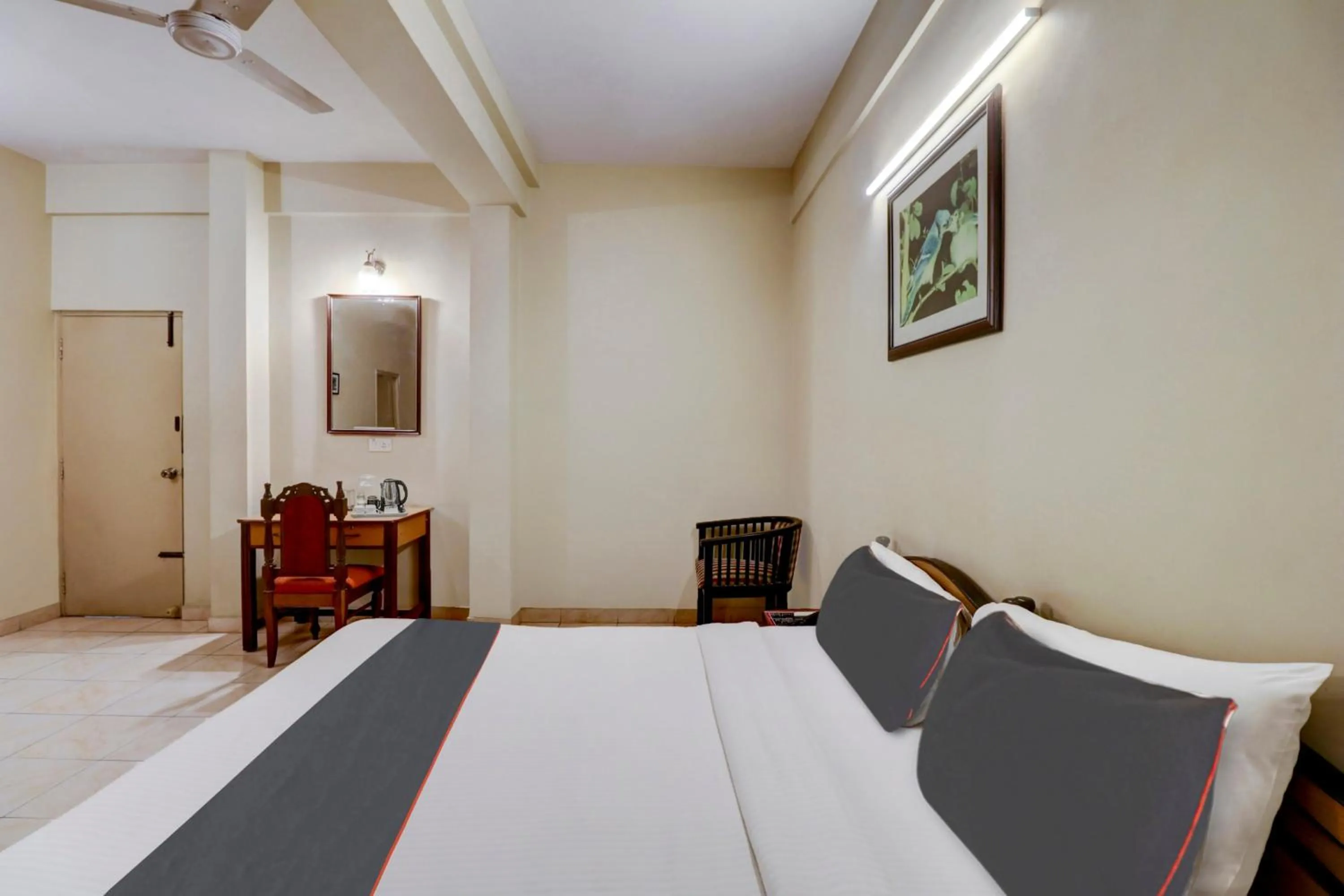 Bedroom, Bed in SUPER COLLECTION O GREEN VIEW HOMES Near Nexus