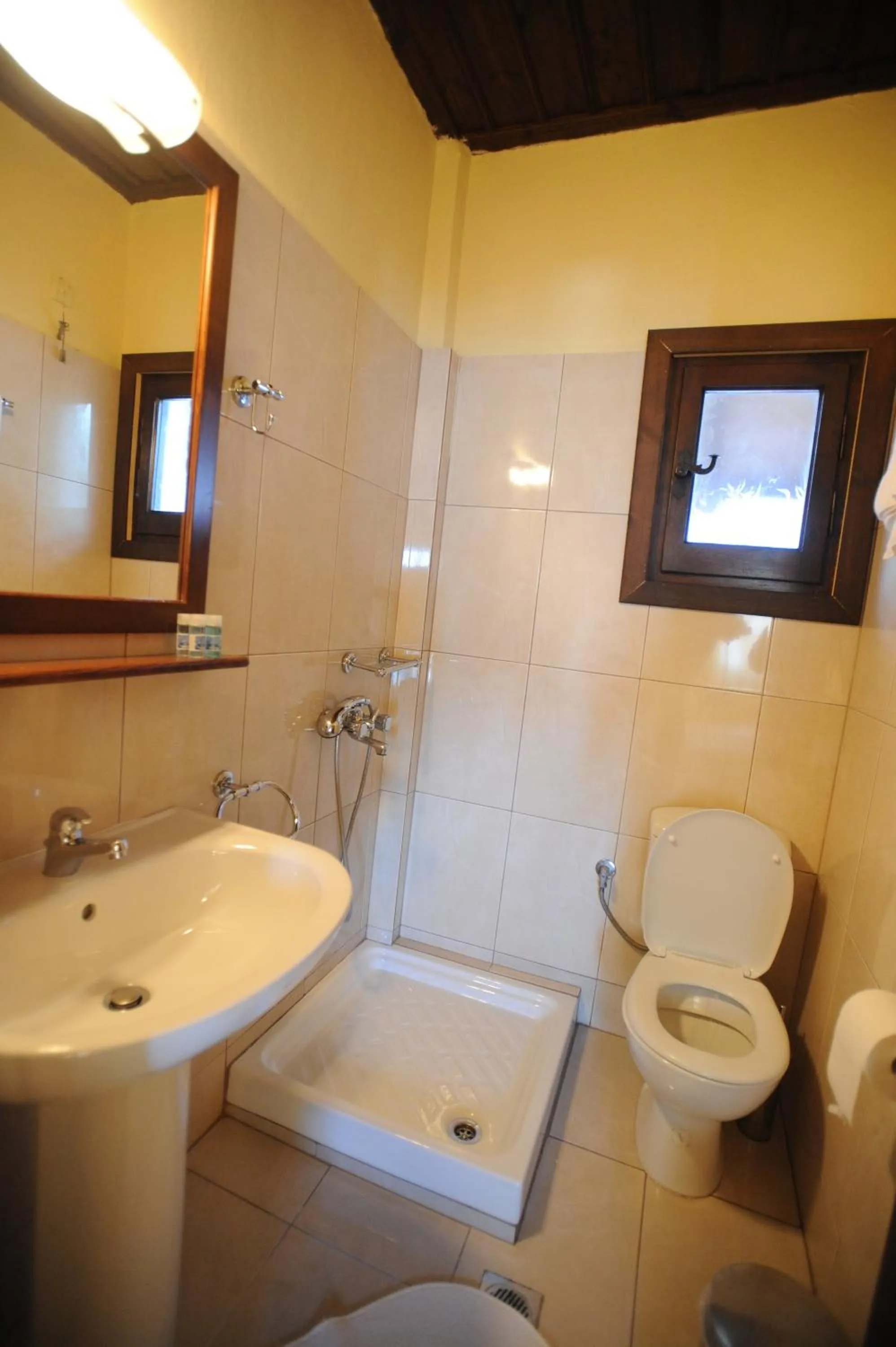 Bathroom in Boutique Hotel Kentrikon & Bungalows