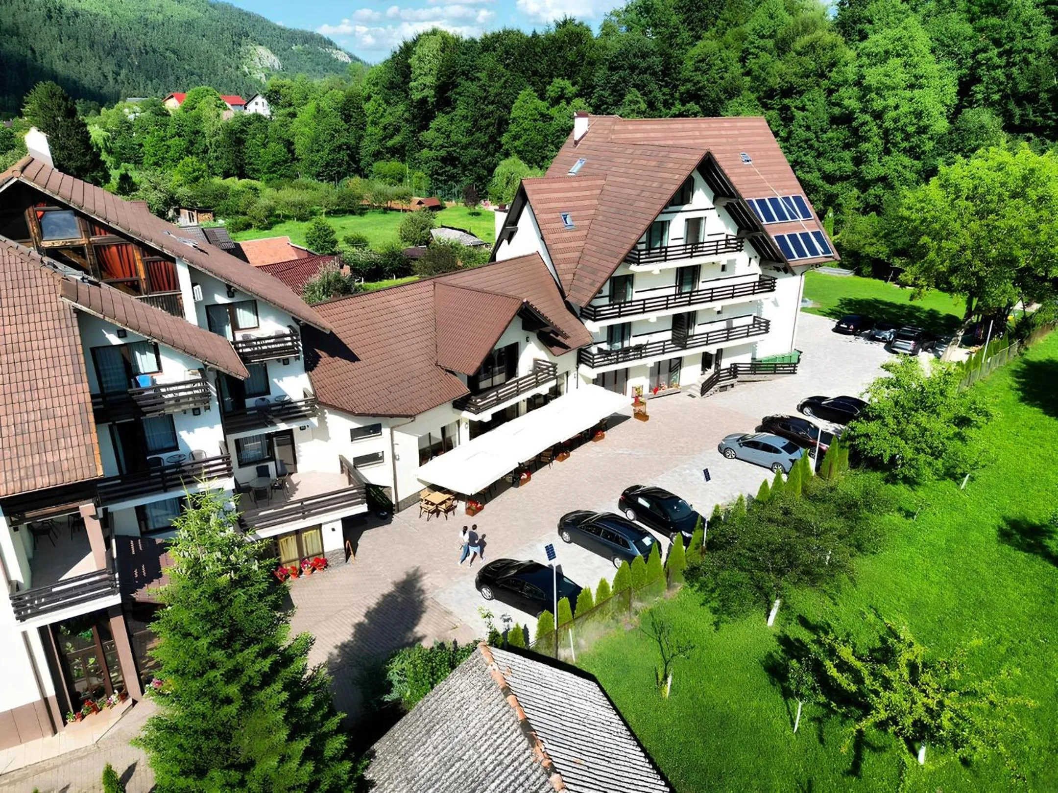 Property building in Pensiunea Andrei Moieciu