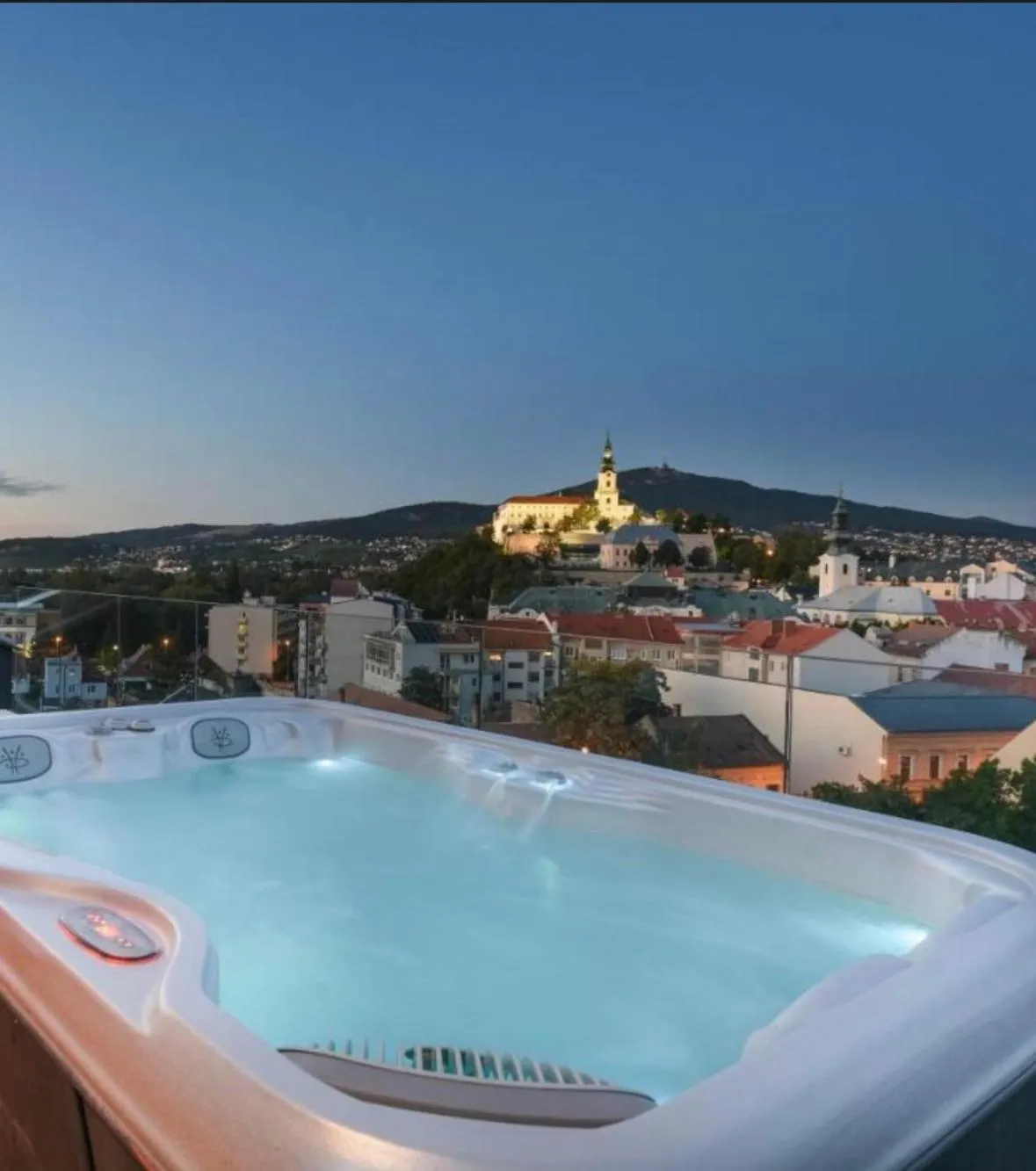 Spa and wellness centre/facilities in BOUTIQUE HOTEL11 with rooftop SPA