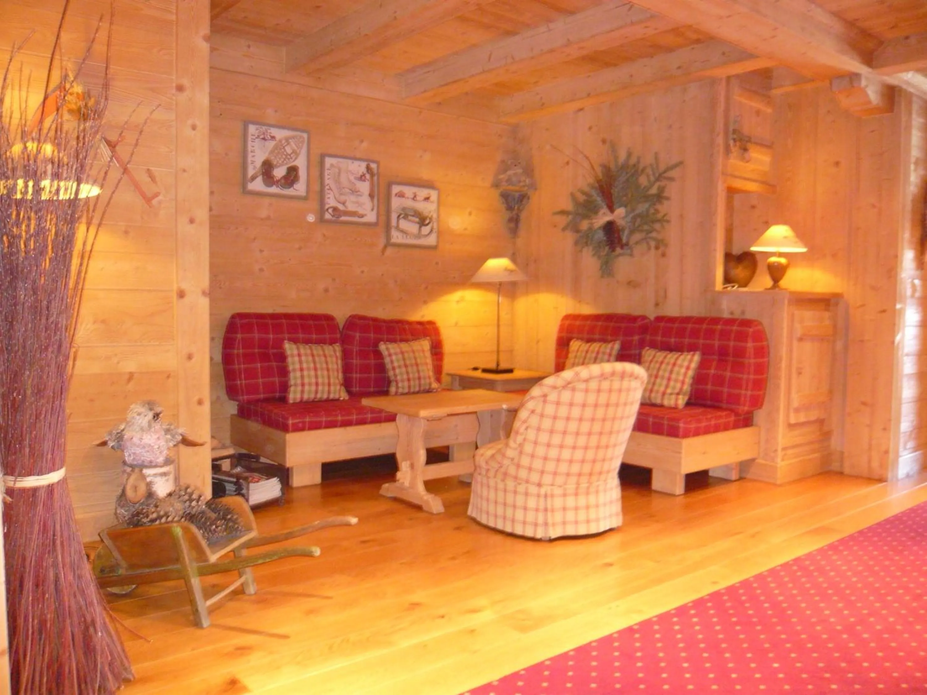 Lobby or reception in Aux Ducs de Savoie