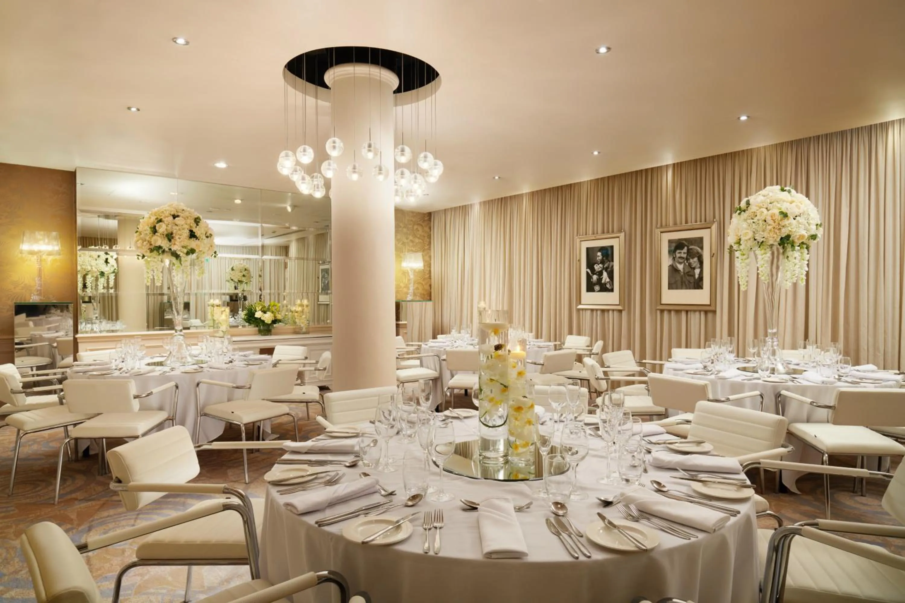 Banquet/Function facilities in Hard Days Night Hotel