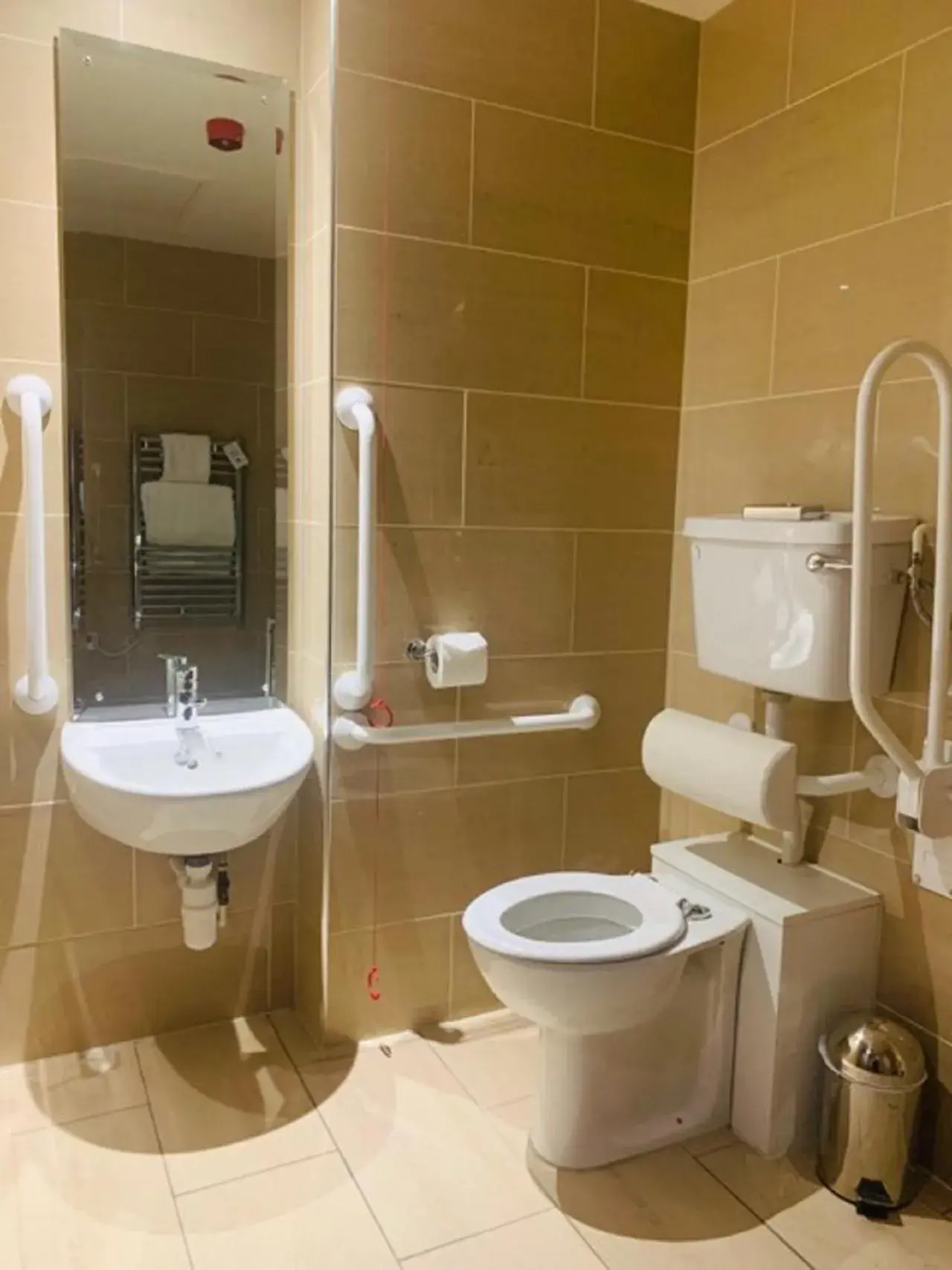 Bathroom in Hard Days Night Hotel Bathroom in Hard Days Night Hotel