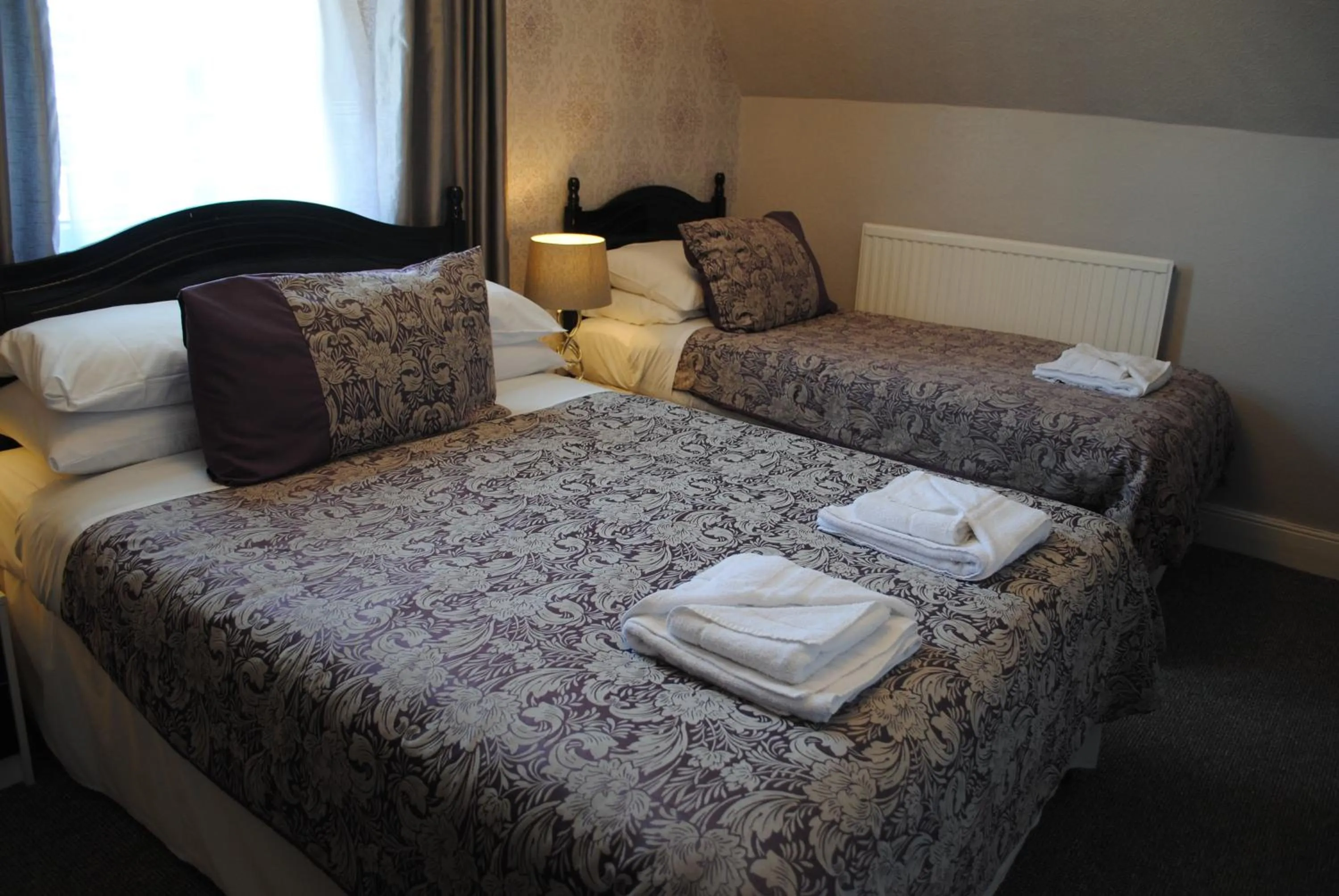 Bed in Craig-Ard Hotel