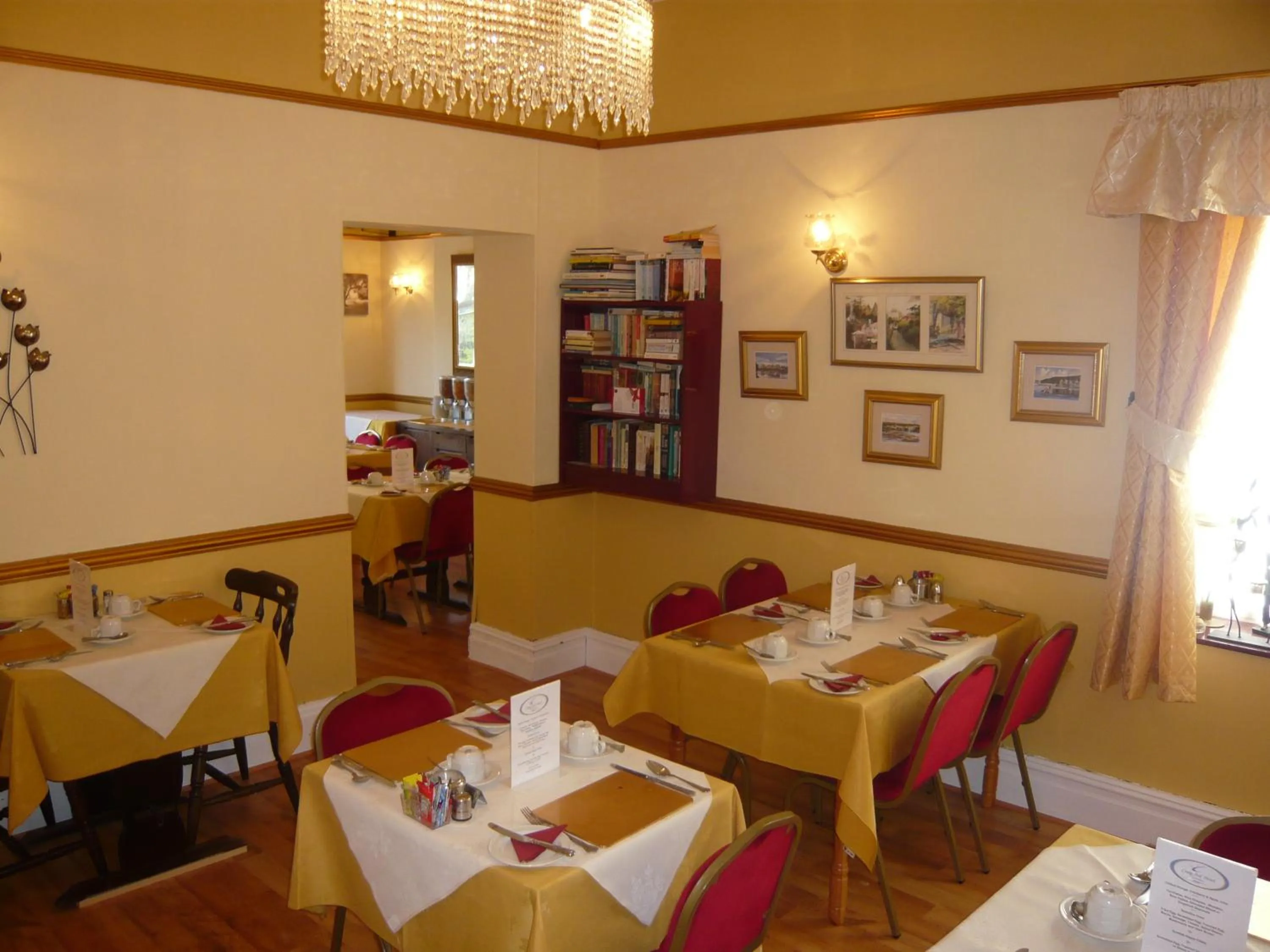 Dining area in Craig-Ard Hotel