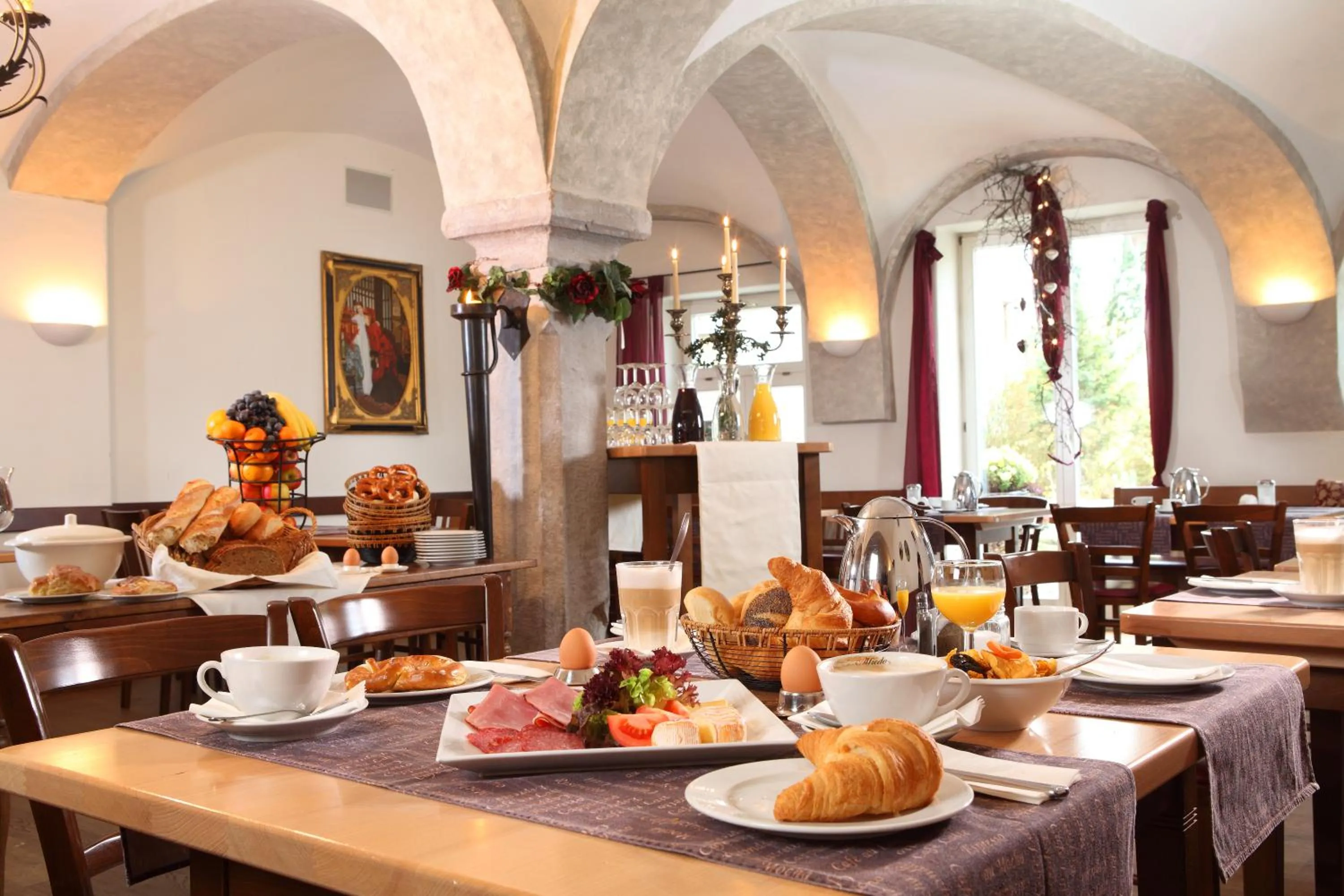 Buffet breakfast in Gasthof zur Post