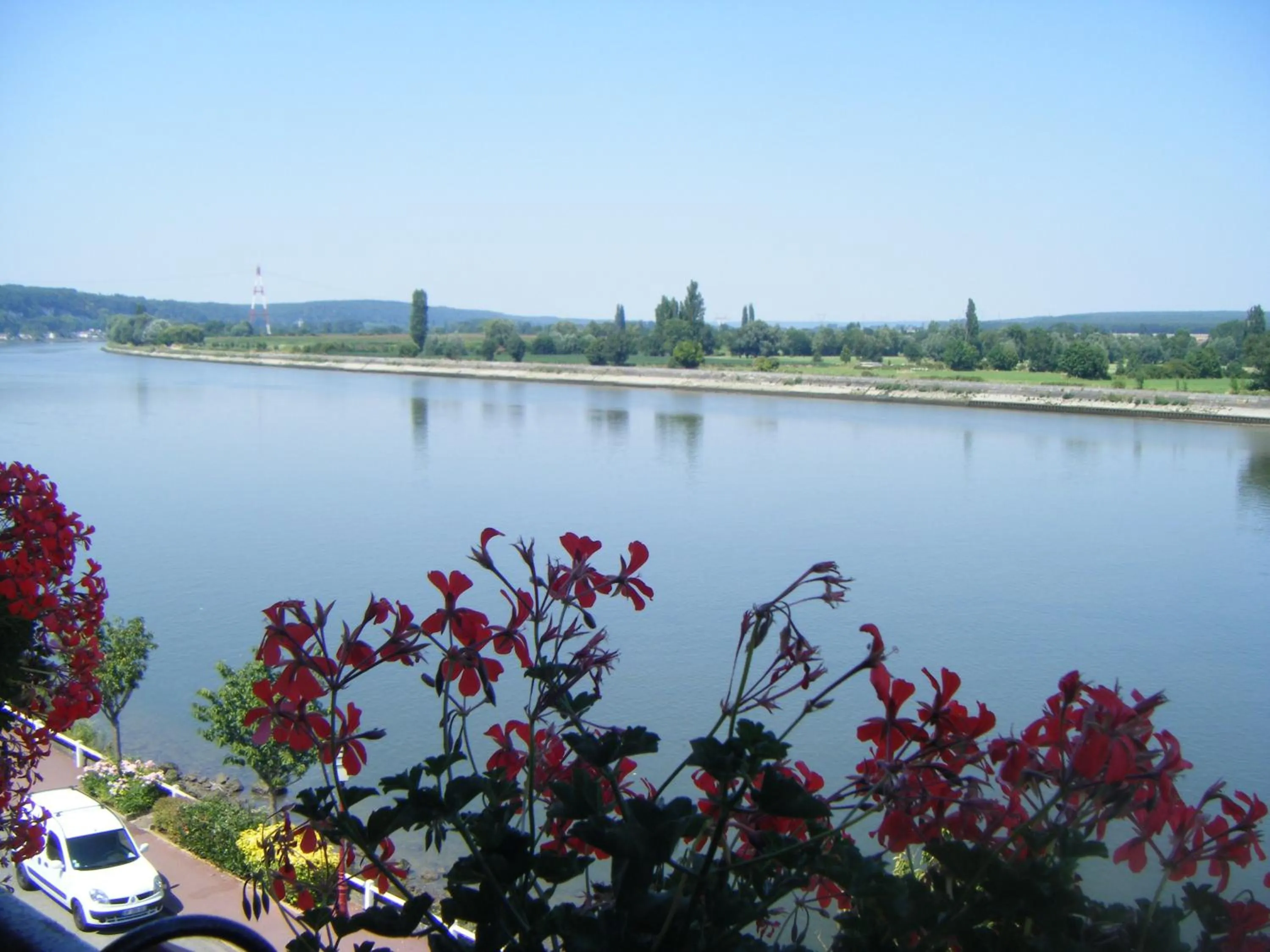 Area and facilities in Logis - Hôtel & Restaurant Le Bellevue