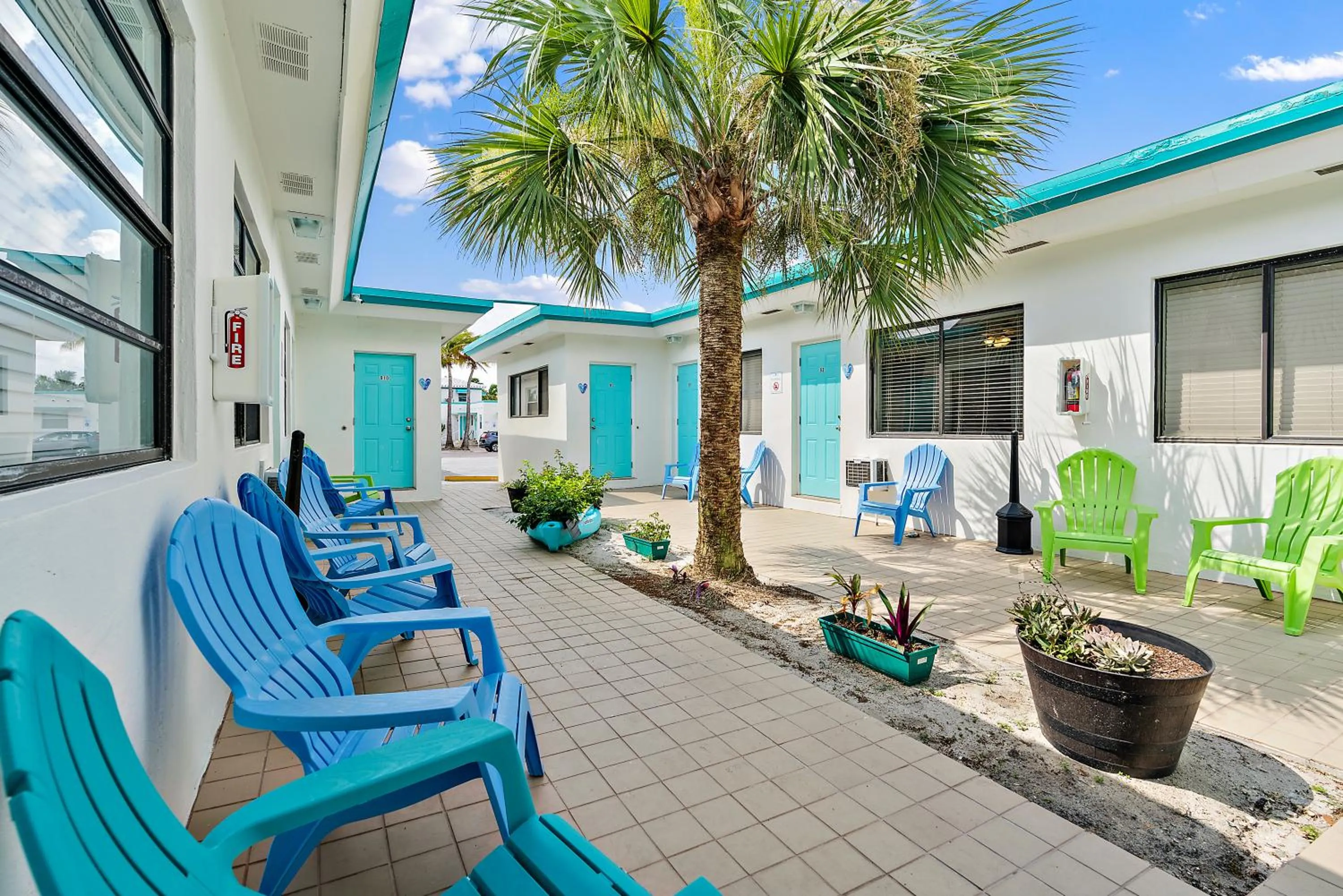 Patio in Hollywood Beachside Boutique Suite