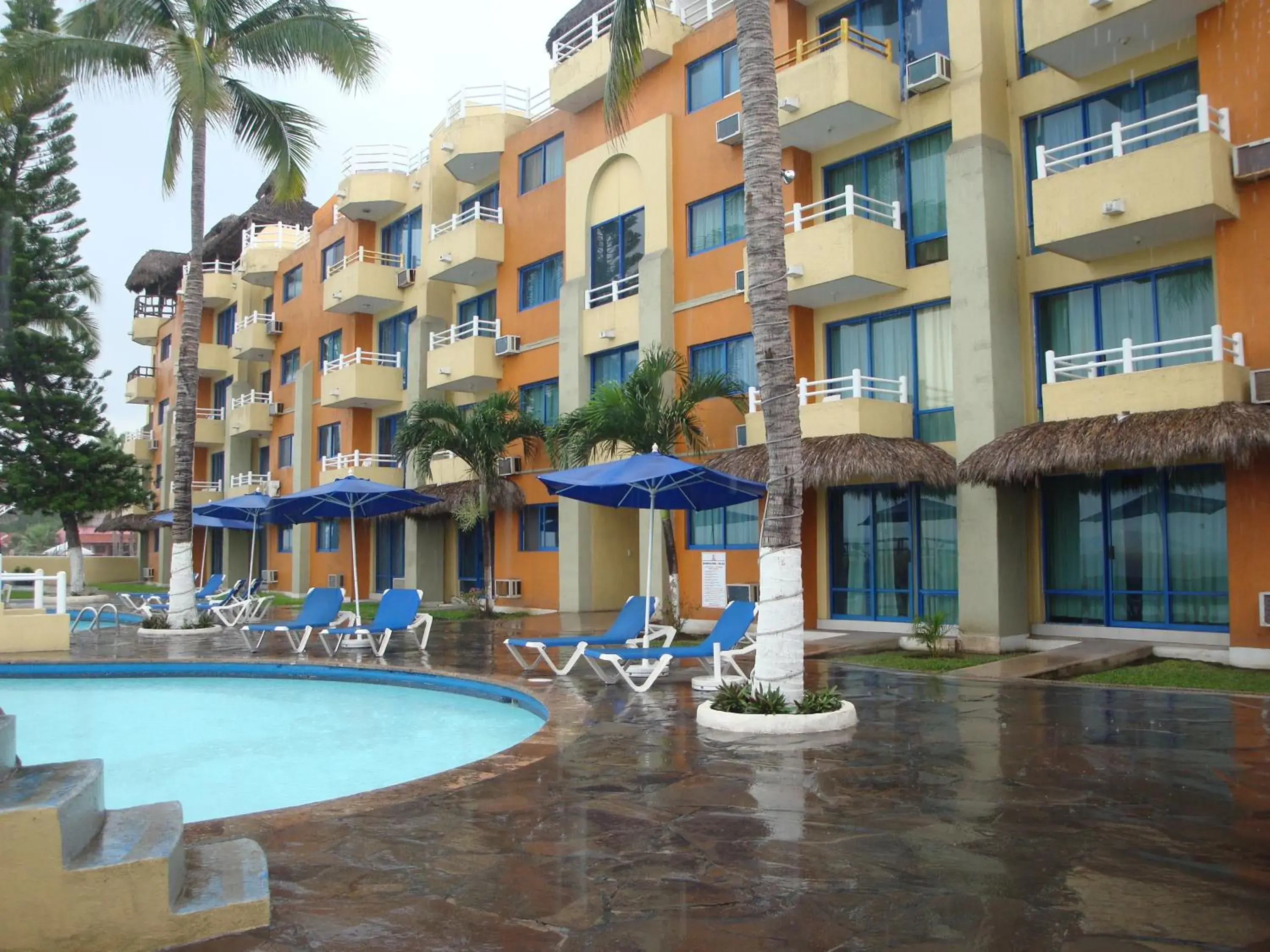 Facade/entrance in Hotel Marina Puerto Dorado - Todo Incluido Facade/entrance in Hotel Marina Puerto Dorado - Todo Incluido