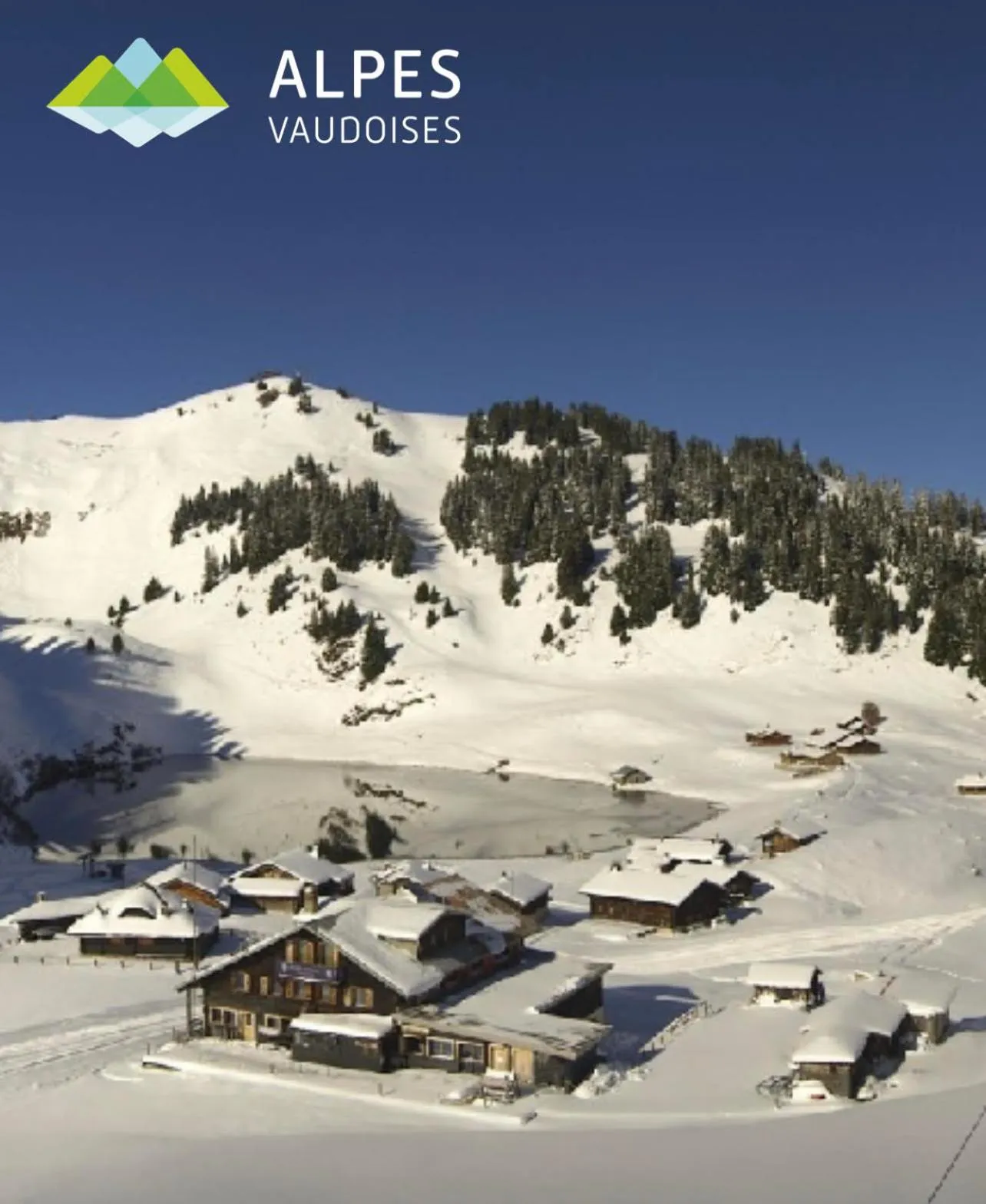 Property building in Hotel du Lac