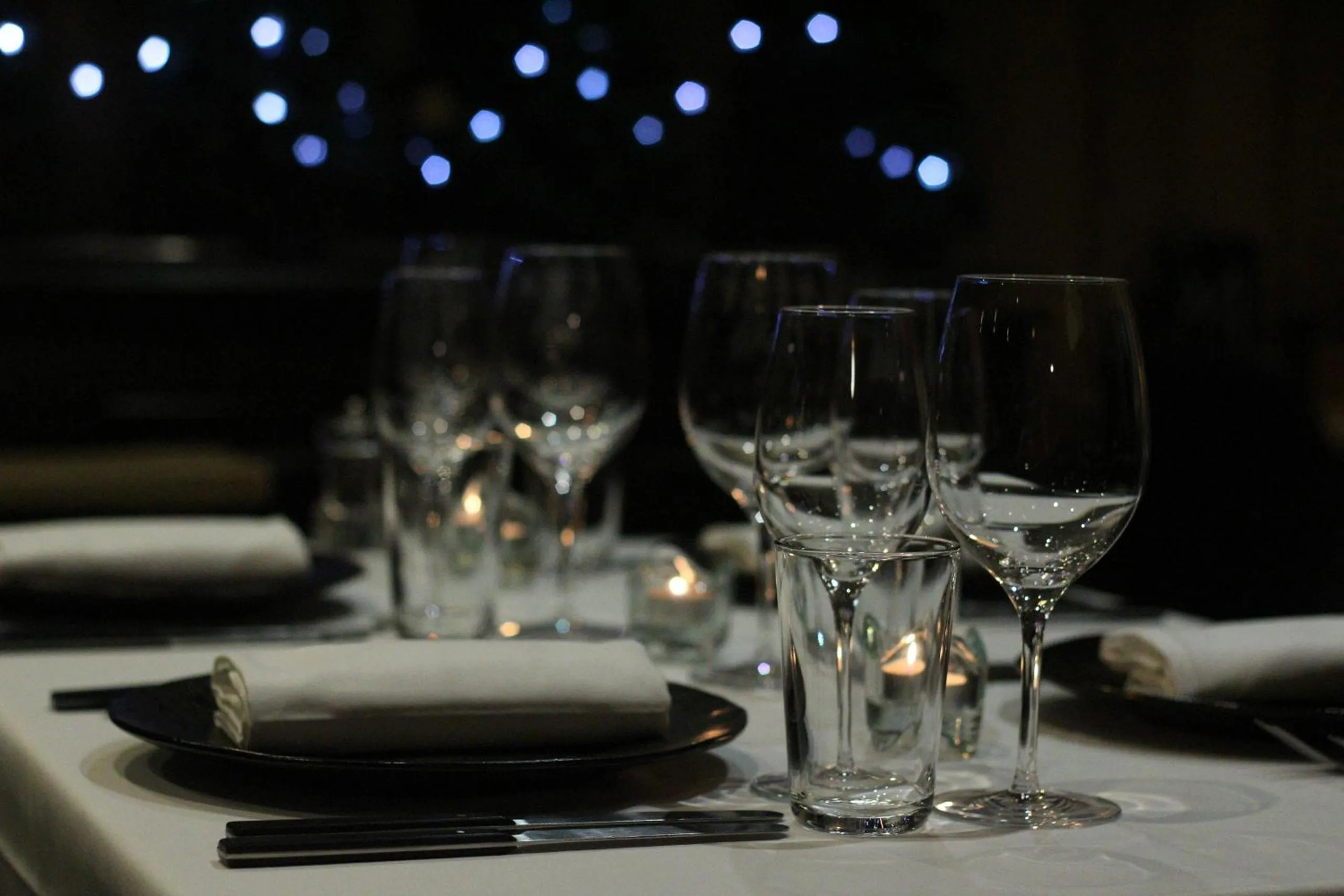 Restaurant/places to eat in Hotel du Lac