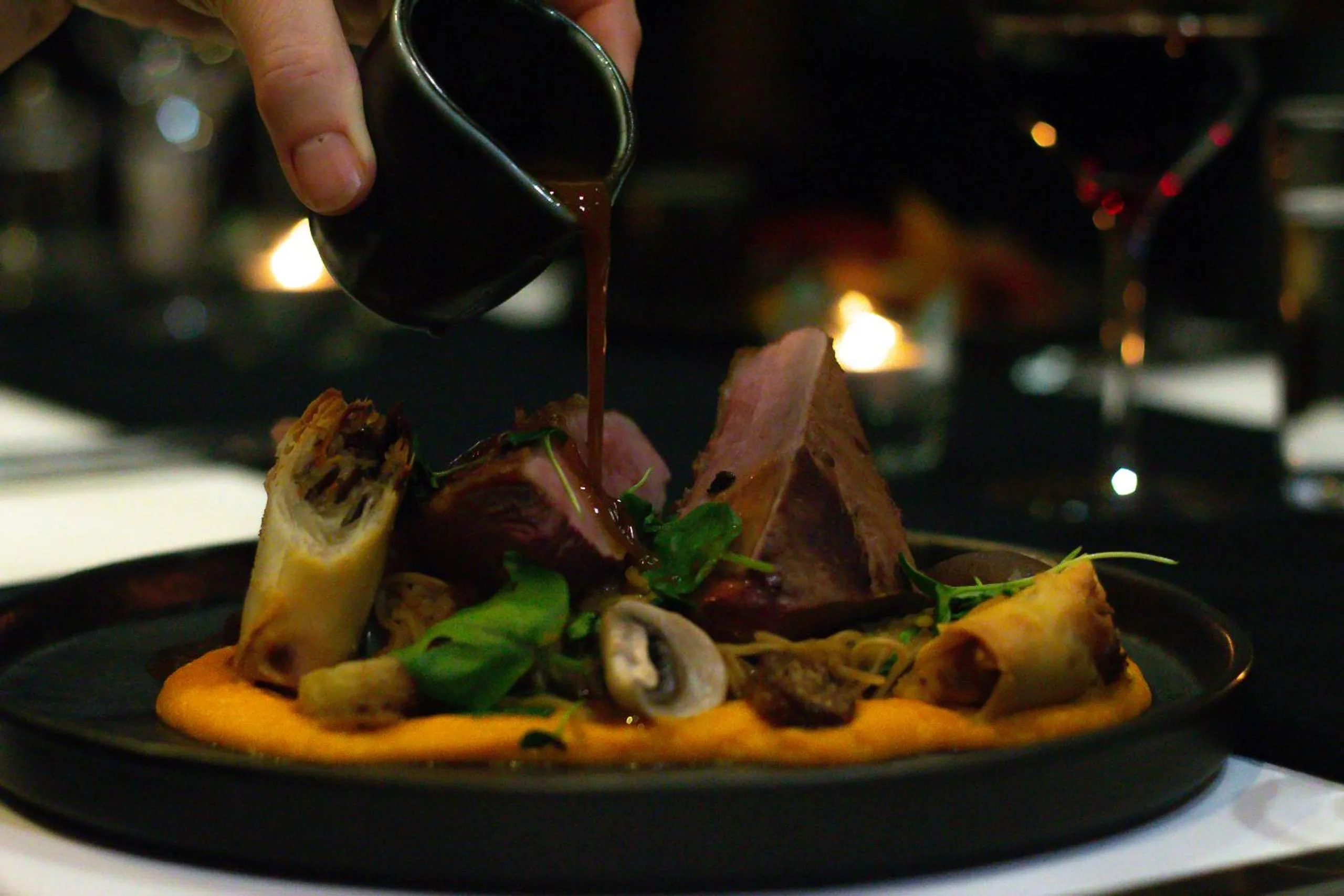 Restaurant/places to eat in Hotel du Lac