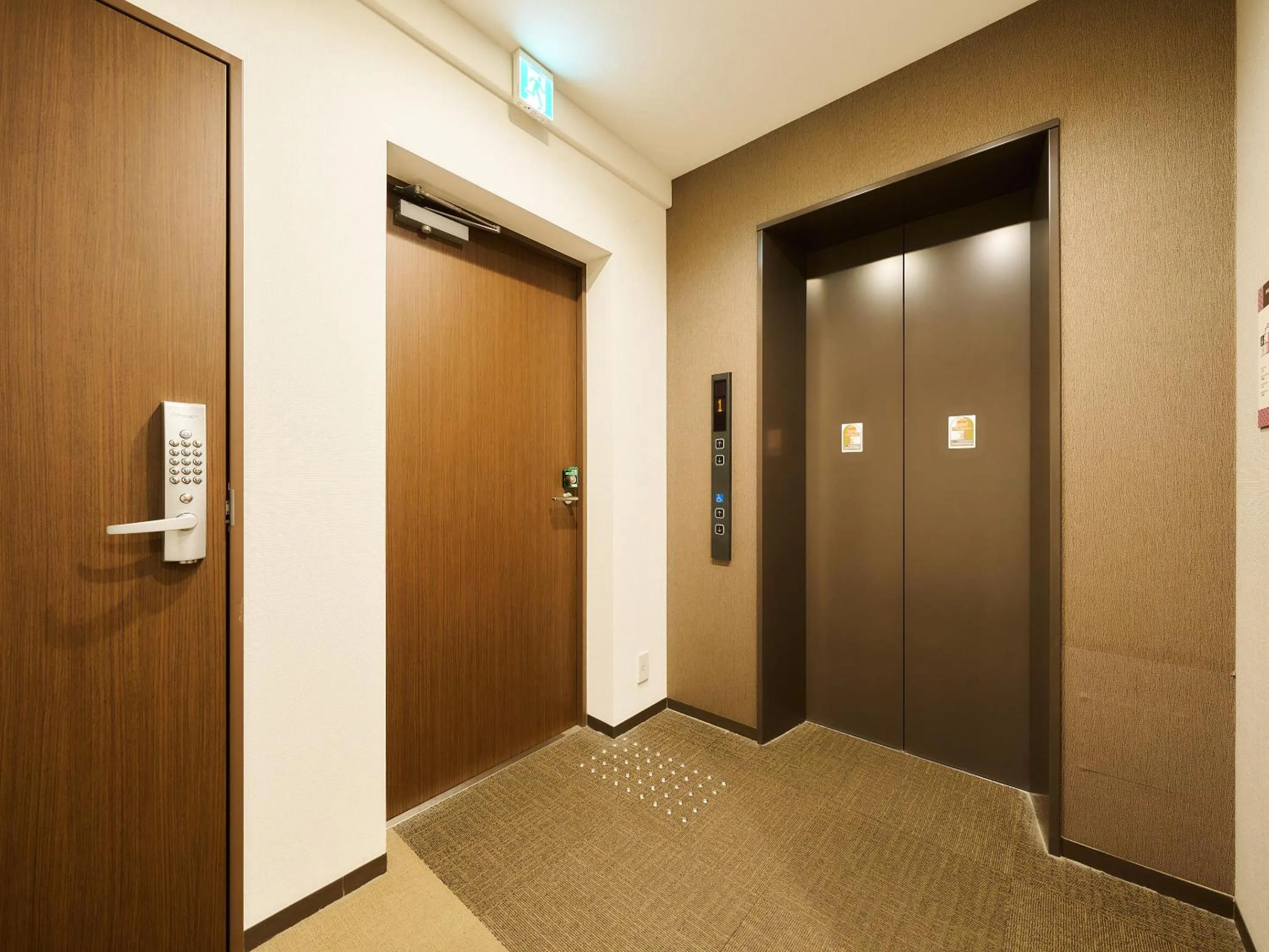 elevator in Meldia Stay Nijojo