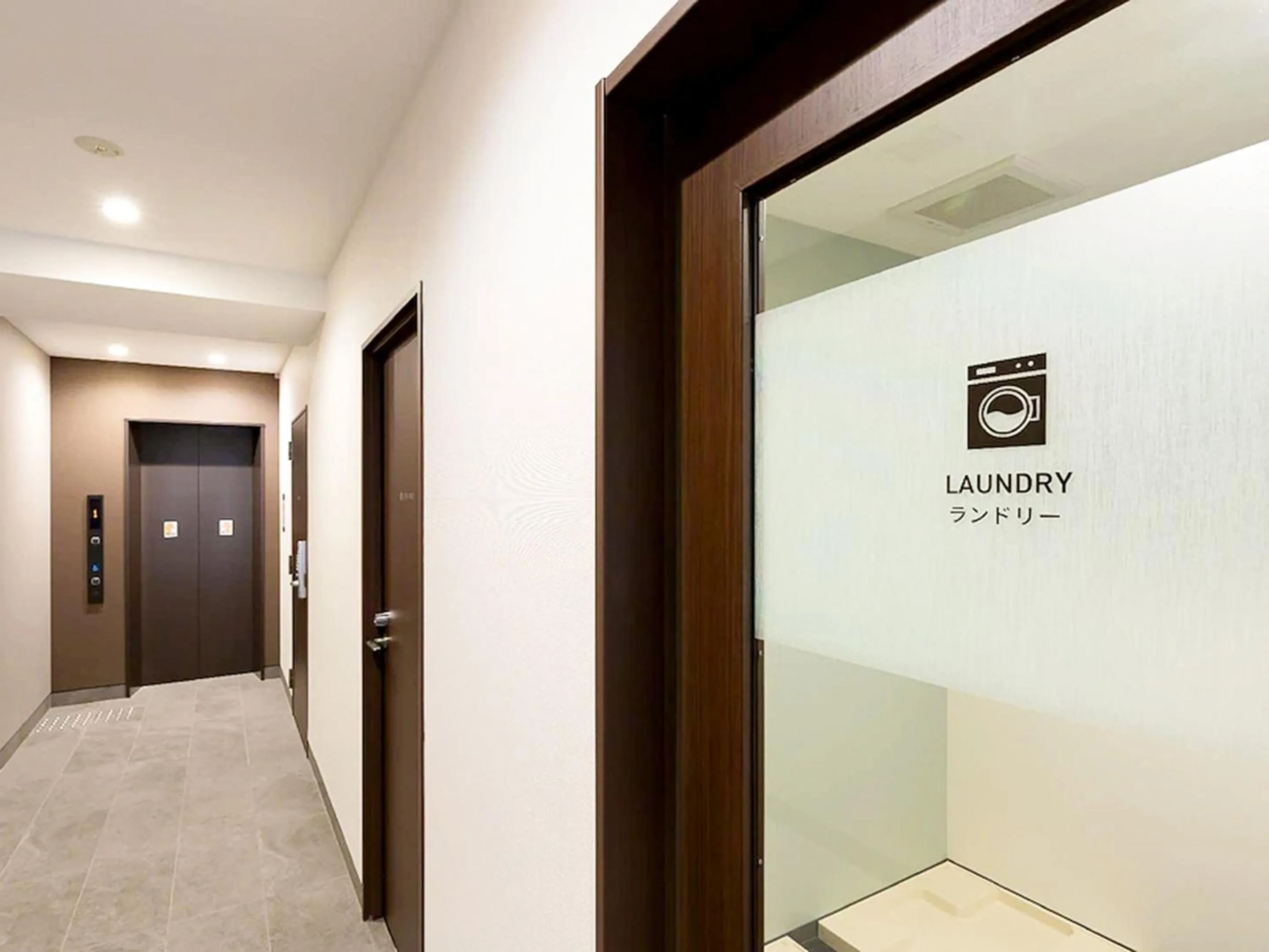 washing machine in Meldia Stay Nijojo