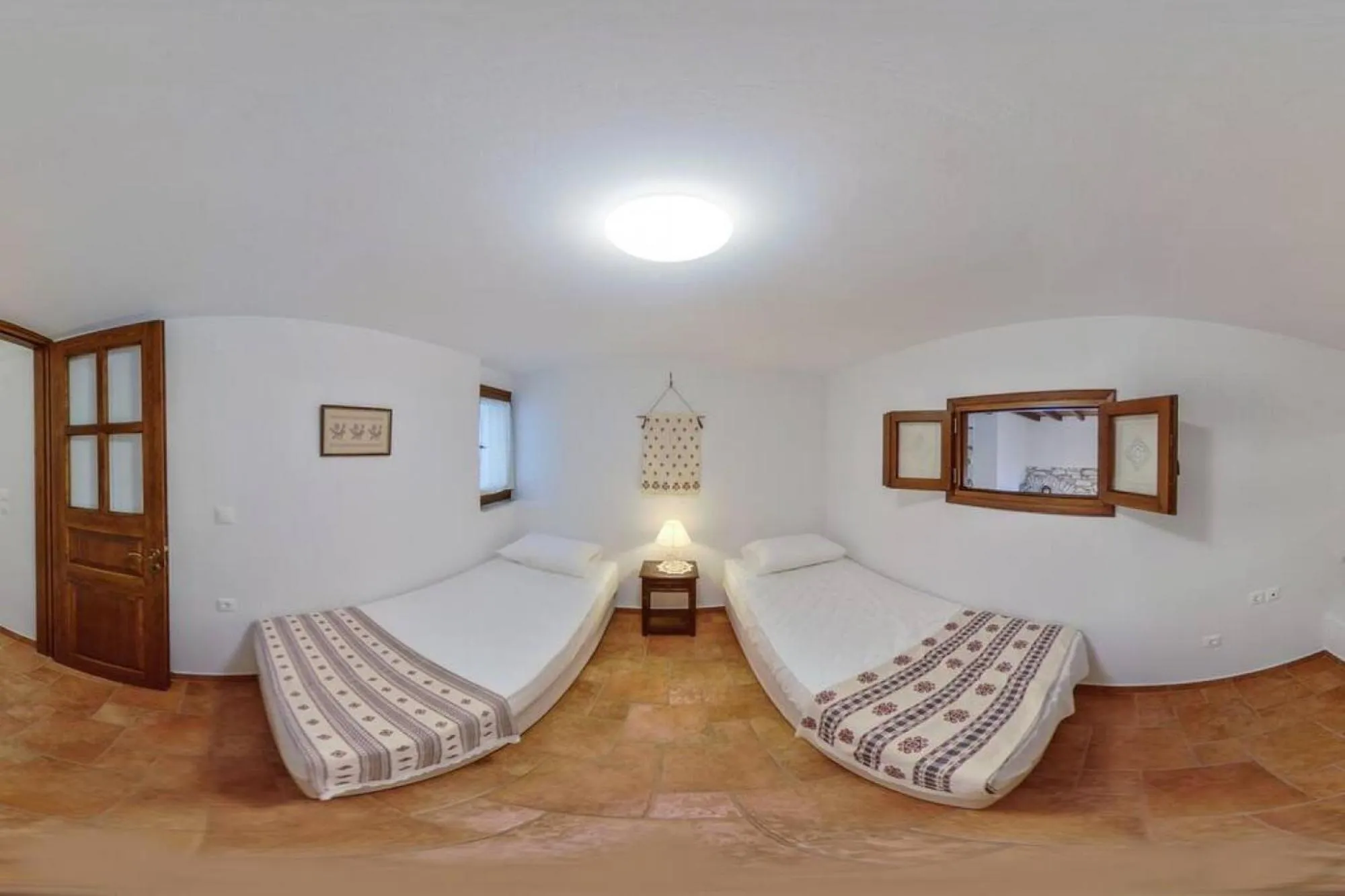 Bed in Traditional Inn Pirethron