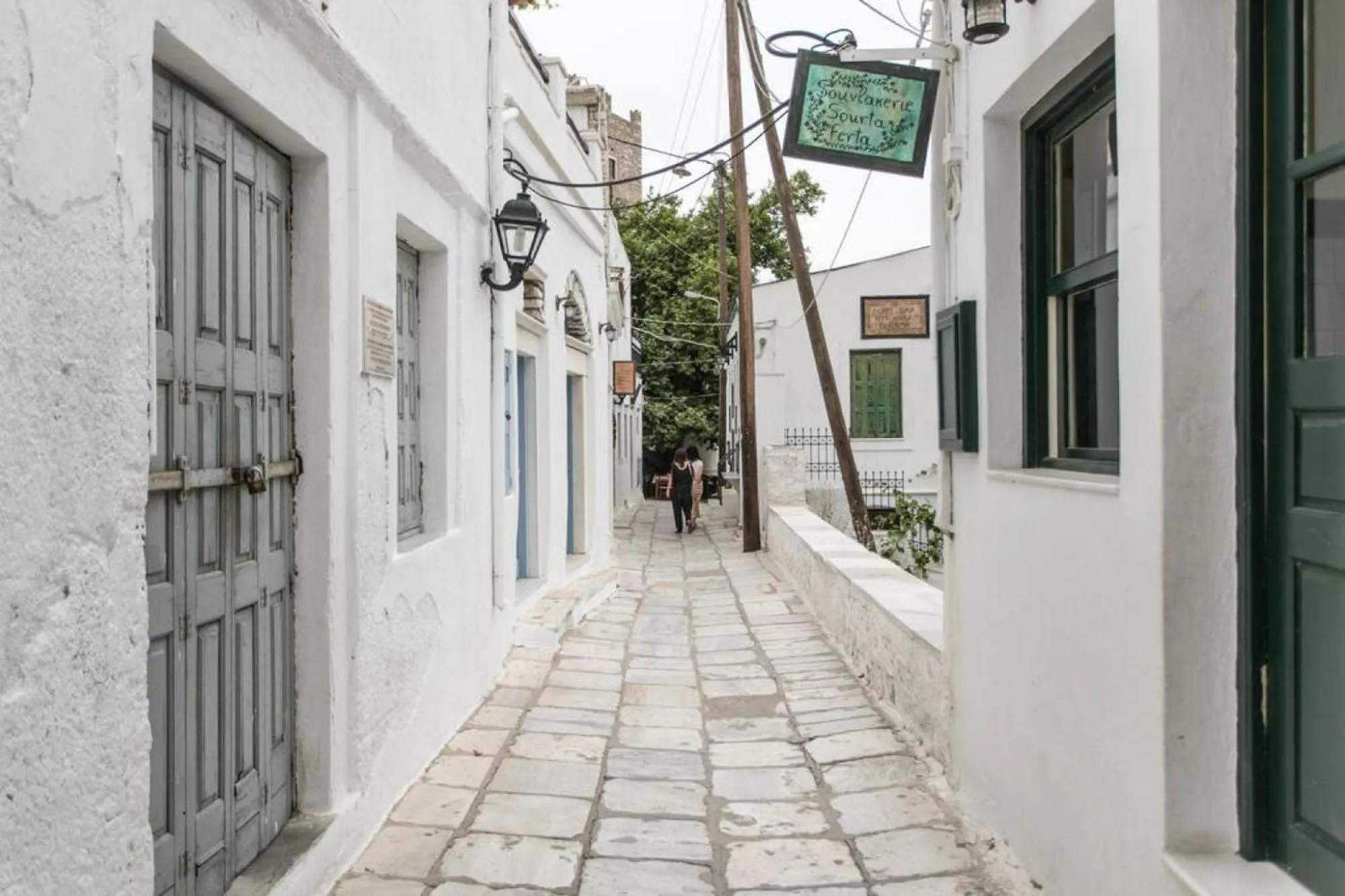 Traditional Inn Pirethron