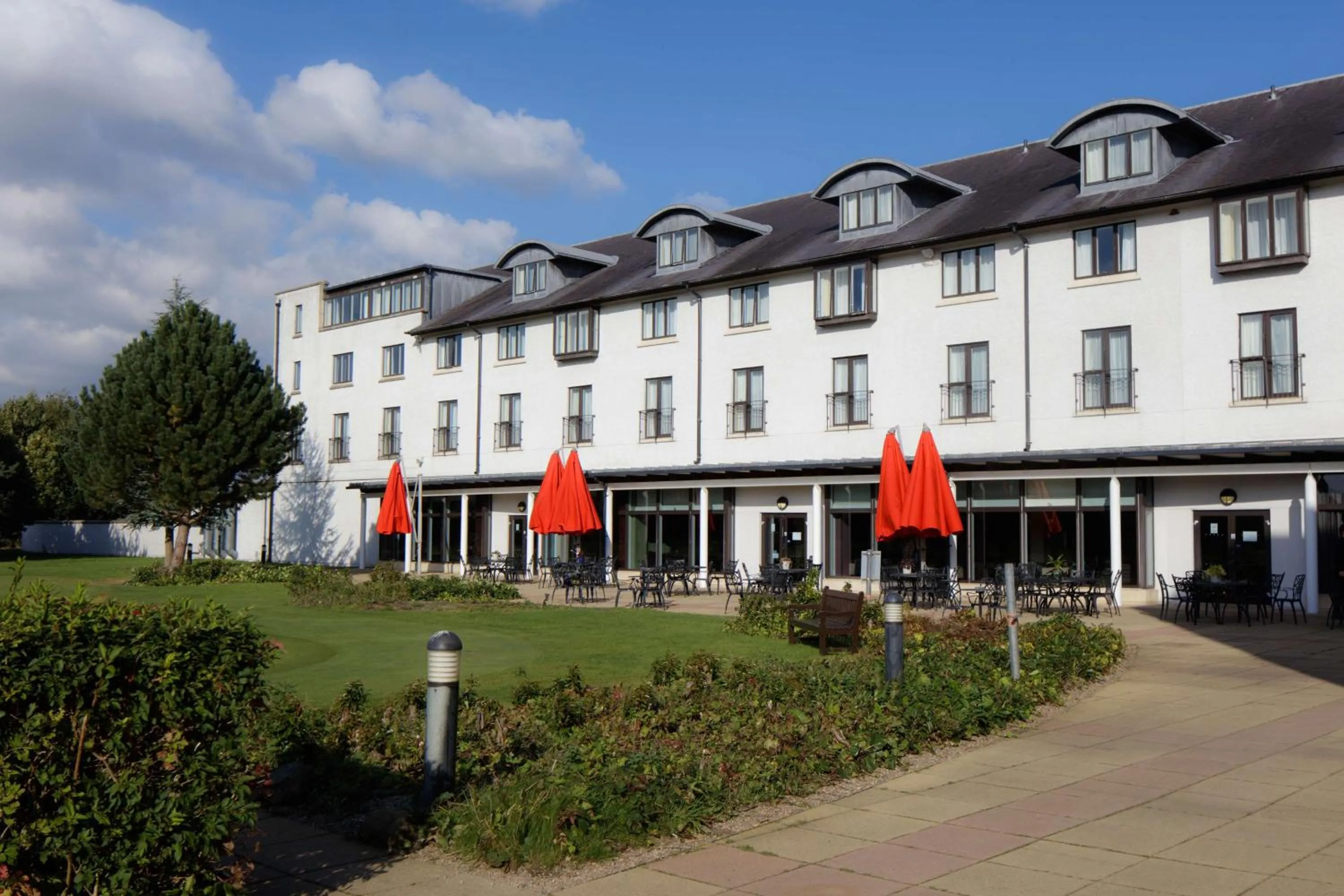 Property building in Doubletree by Hilton Belfast Templepatrick