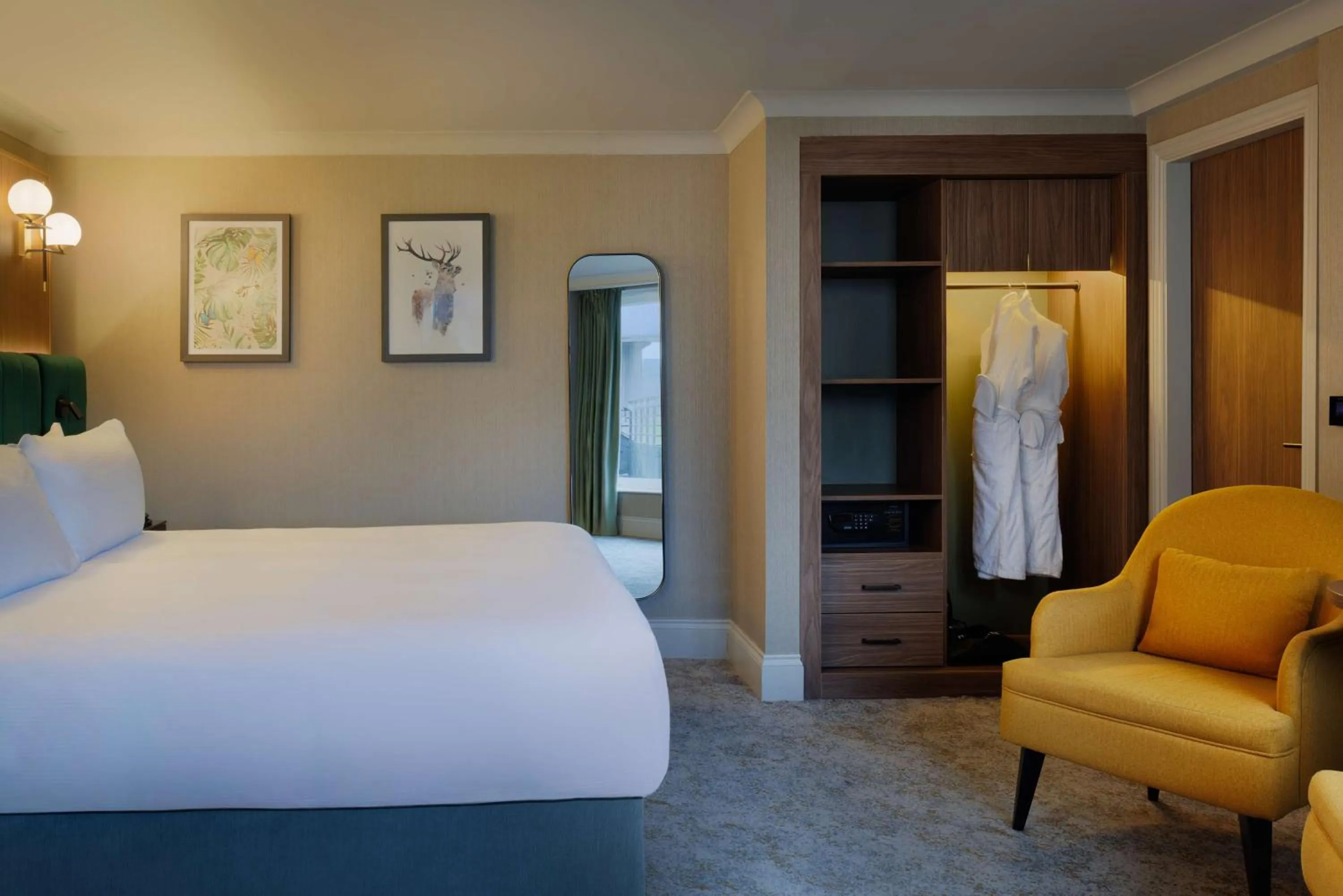 Bed in Doubletree by Hilton Belfast Templepatrick