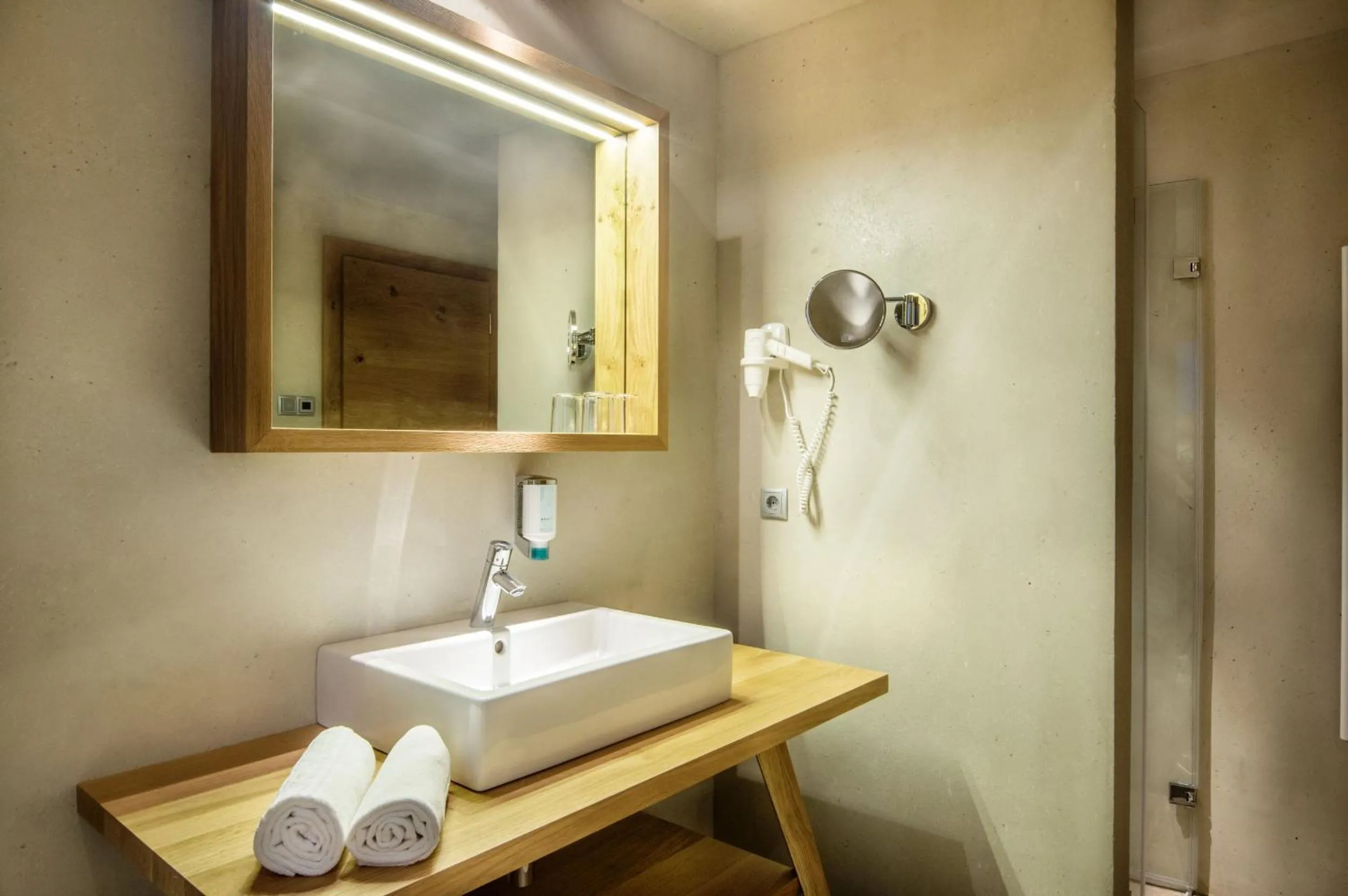 Hotel Arlara