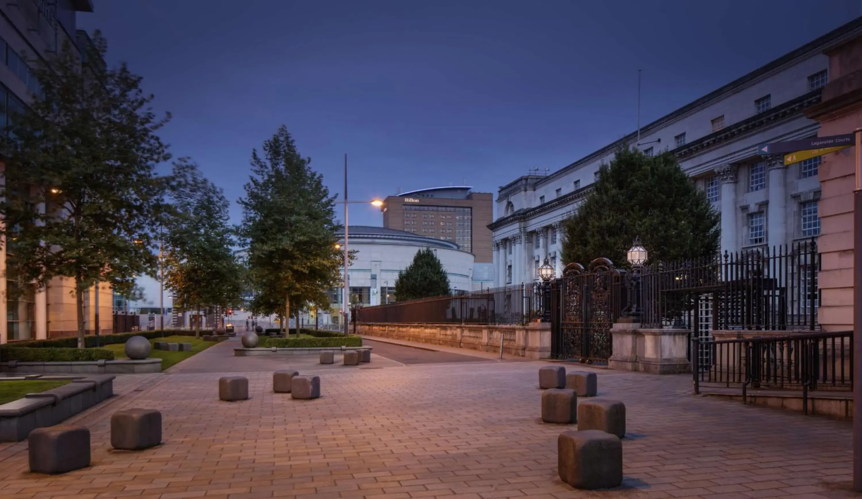 Property building in Hilton Belfast Property building in Hilton Belfast