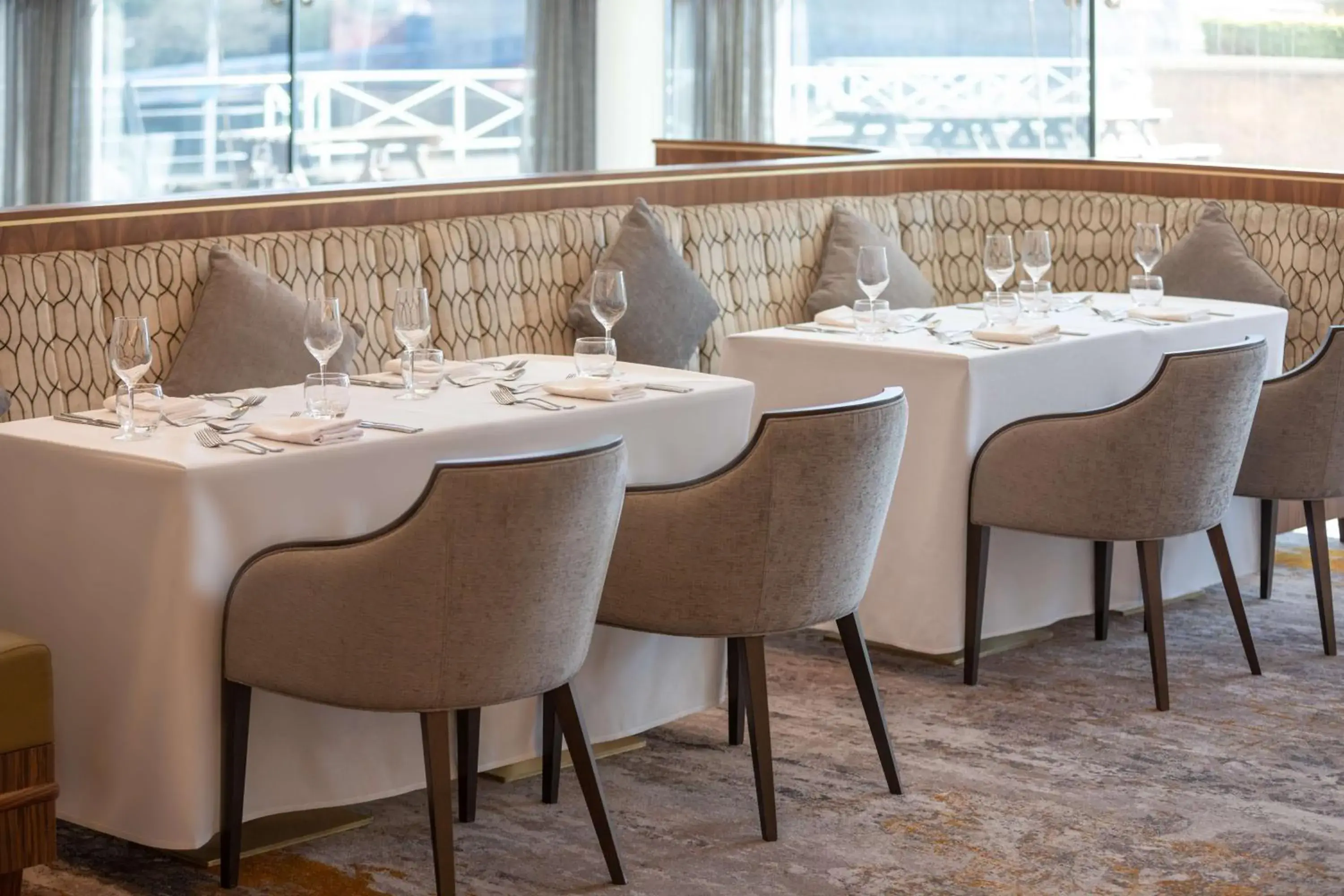 Restaurant/places to eat in Hilton Belfast Restaurant/places to eat in Hilton Belfast