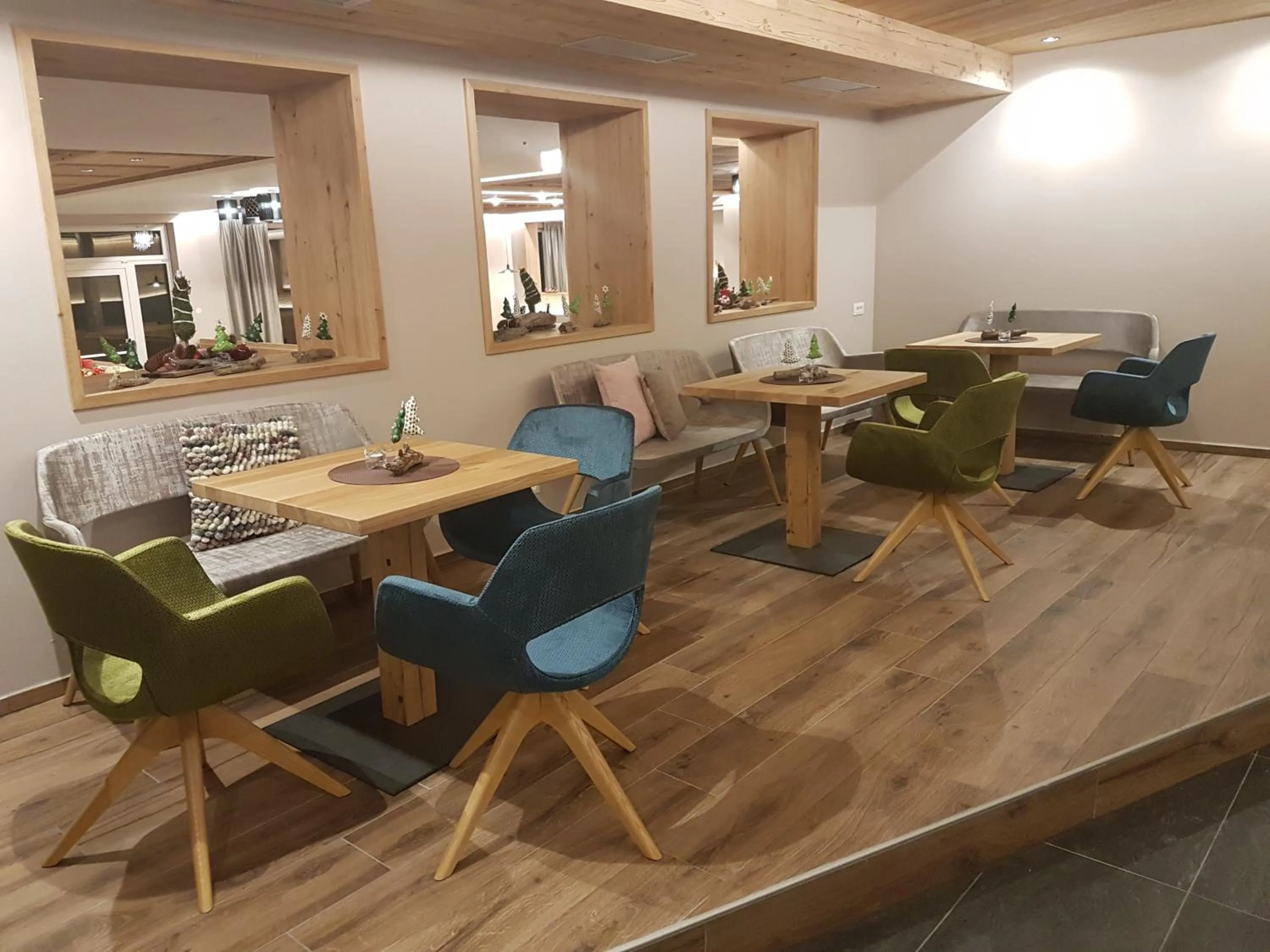 Lounge or bar in Molaris Lodge