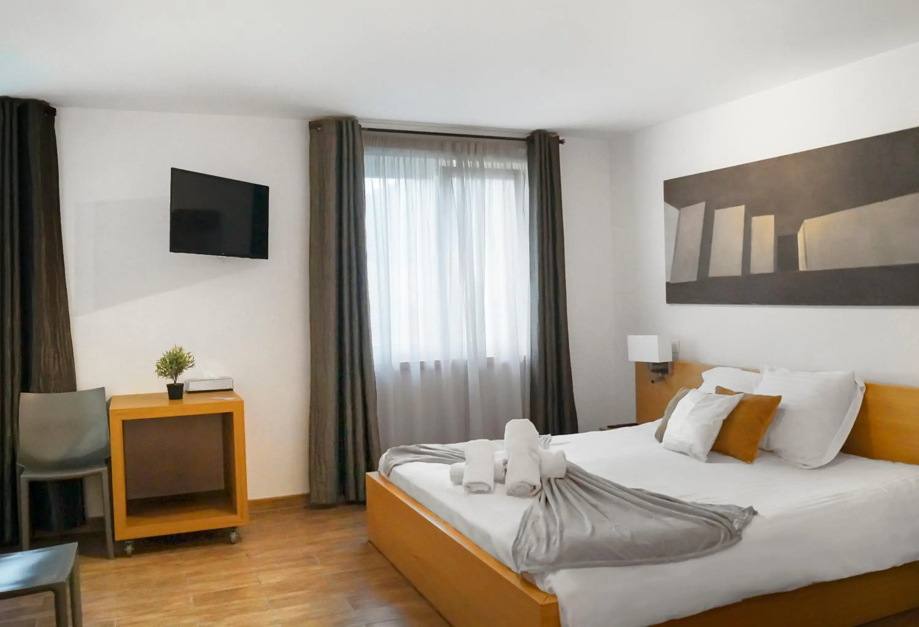 Superior Double Room With Castle View in ART Hôtel Superior Double Room With Castle View in ART Hôtel