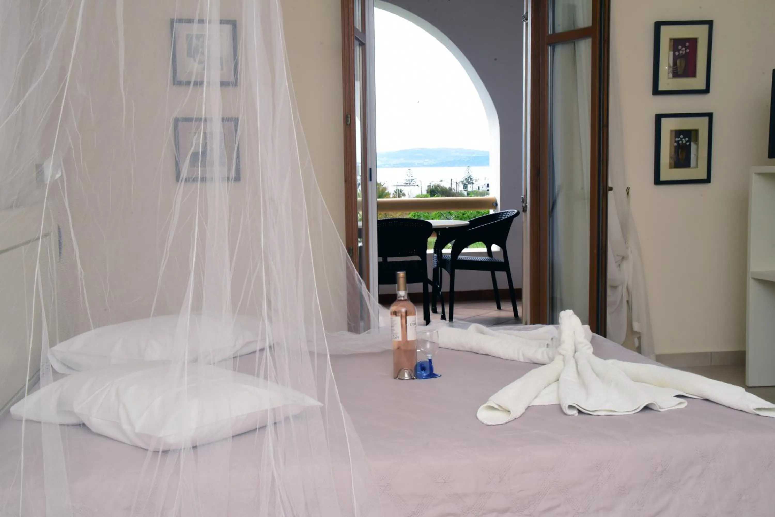 Bed in Margaritari Hotel