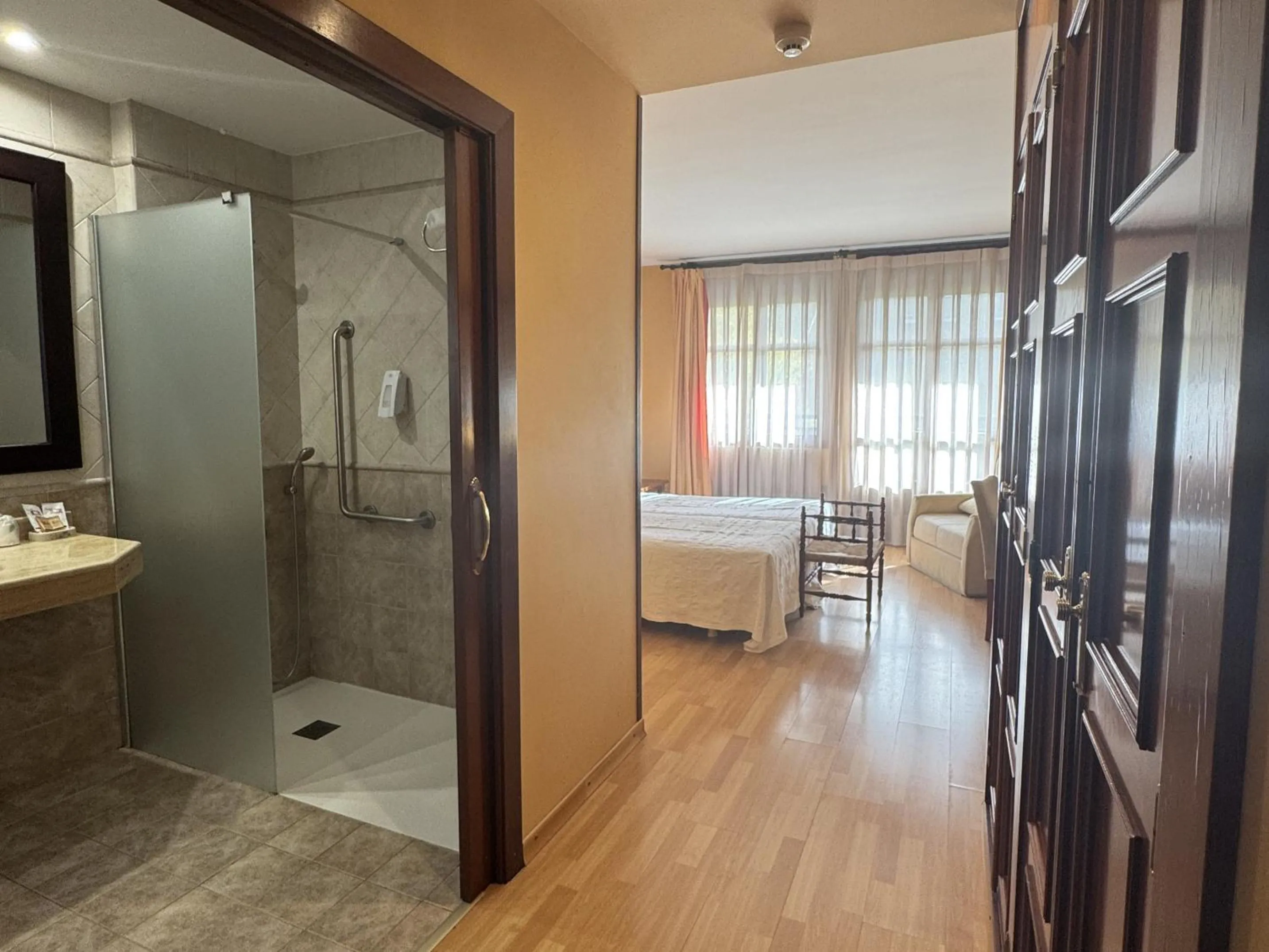 Bathroom in Hotel Cotiella