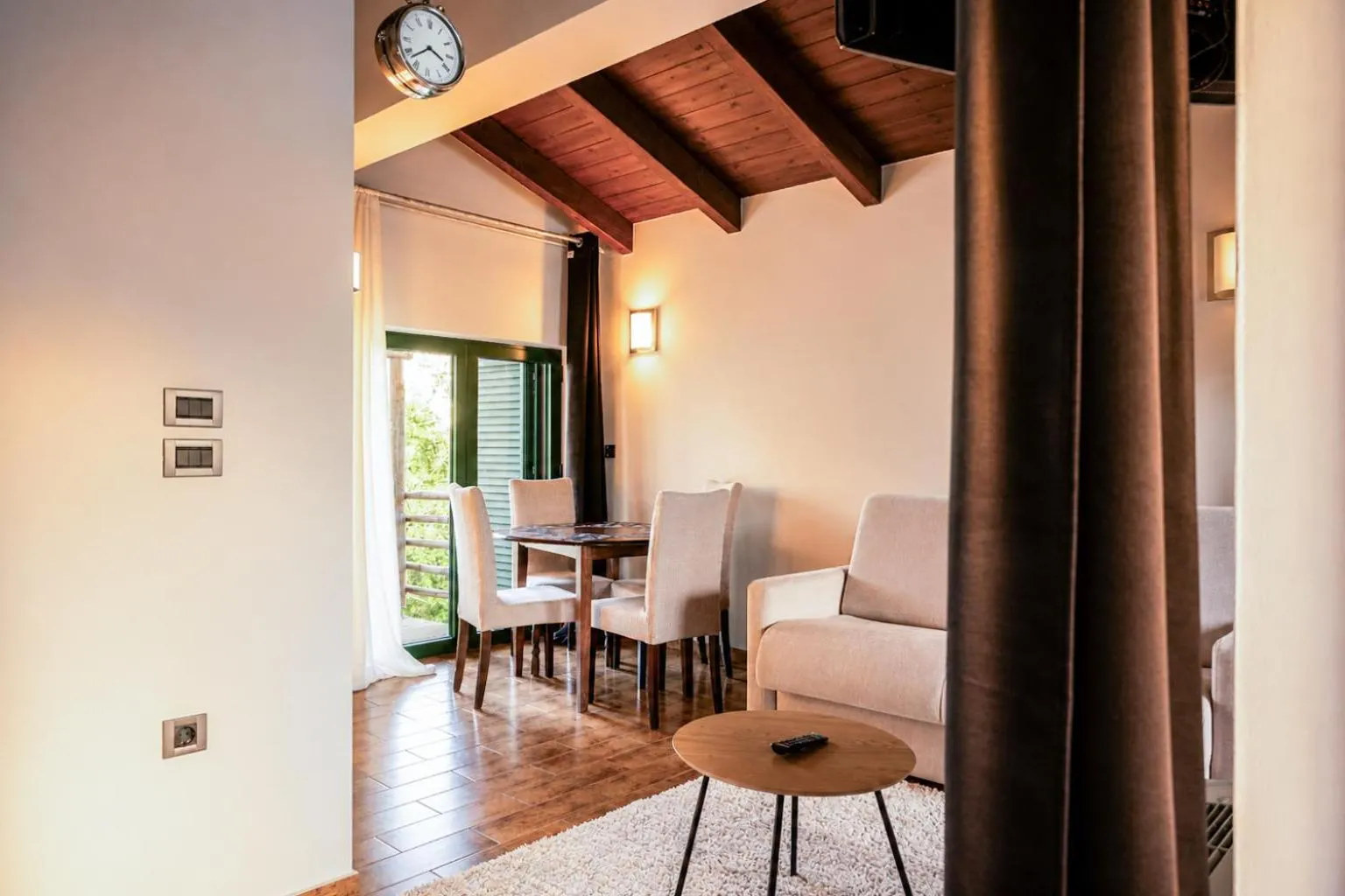 Living room in Vathyskia Guesthouse
