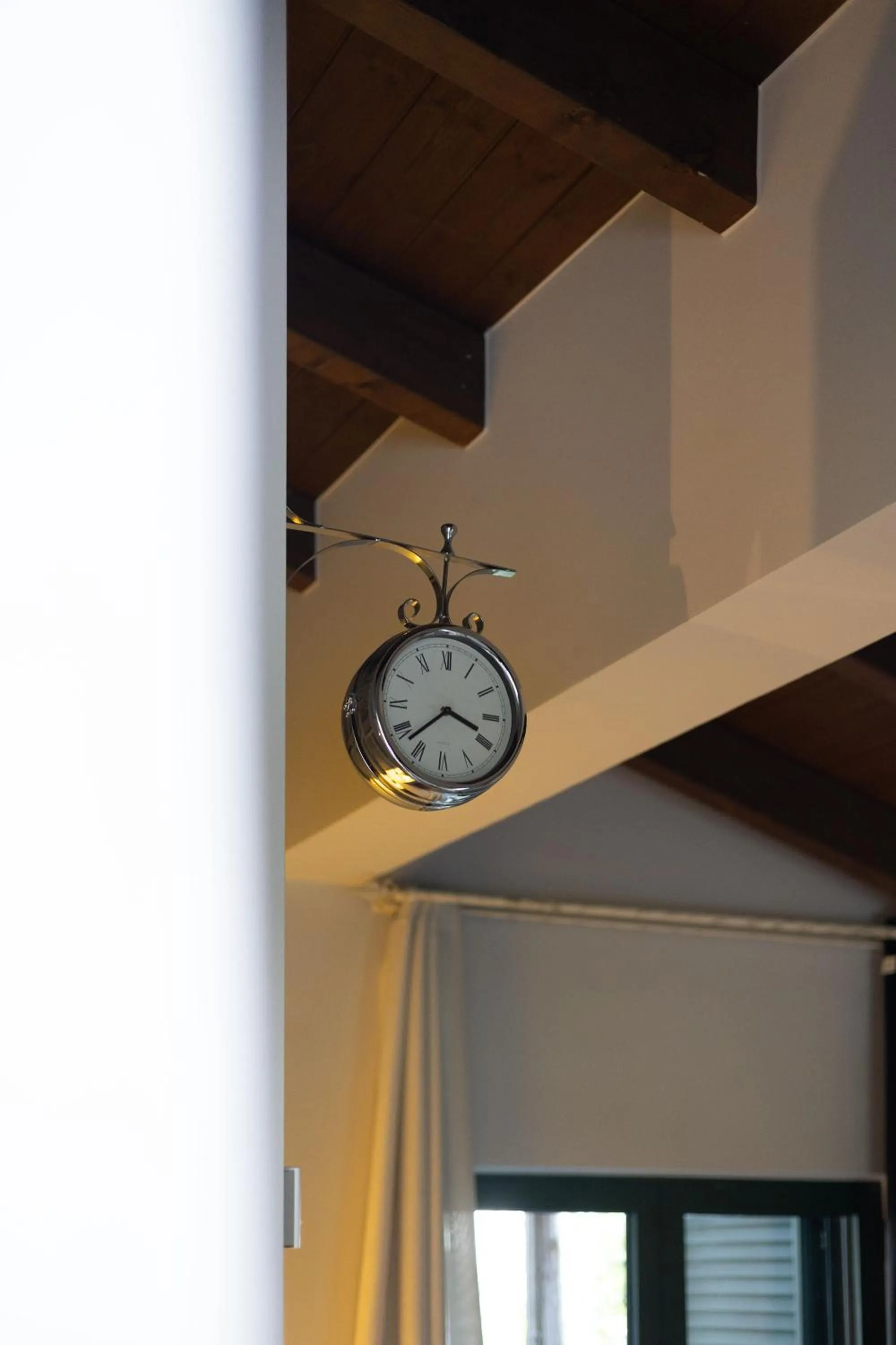 Decorative detail in Vathyskia Guesthouse