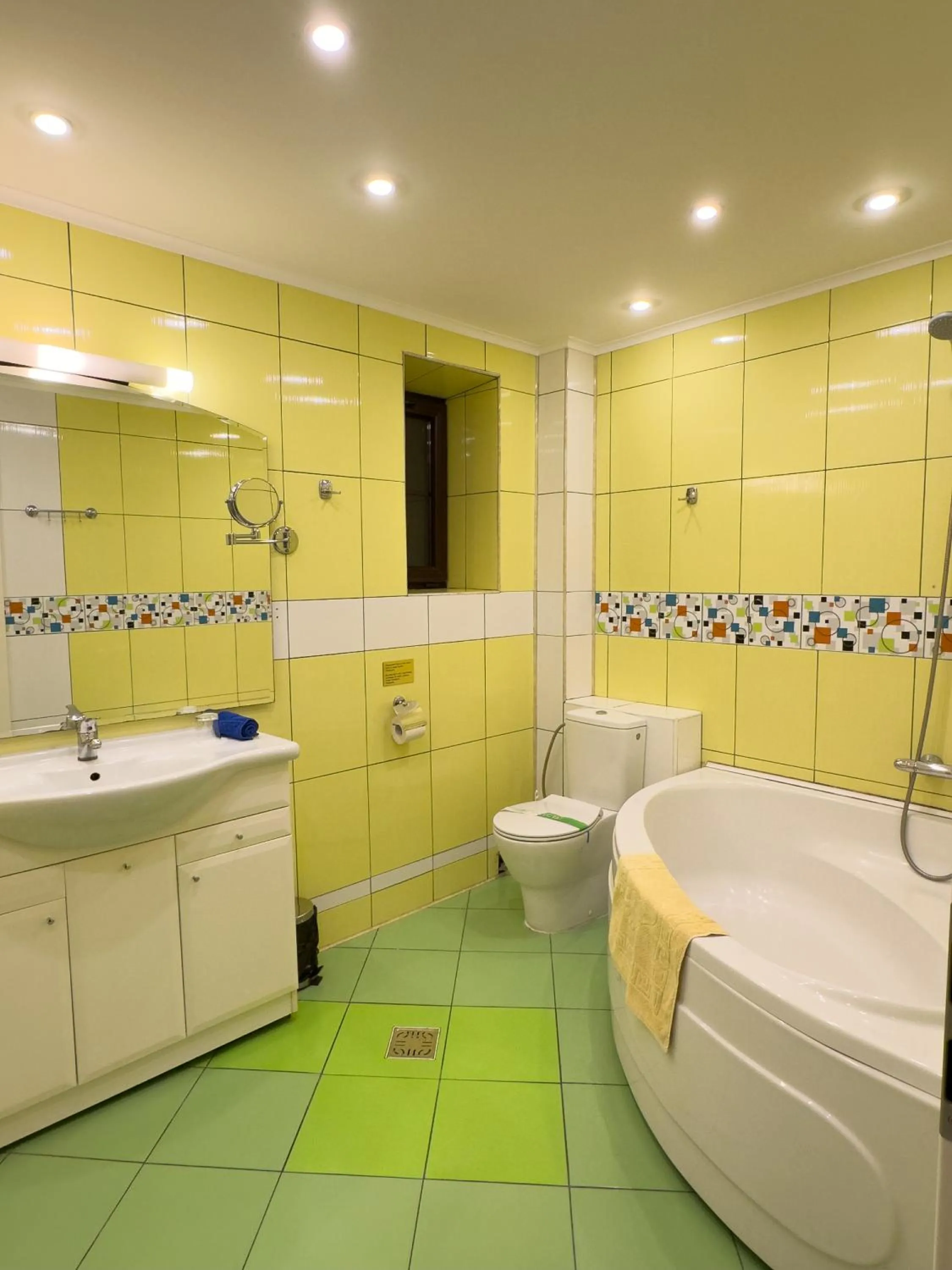 Shower in Francesca Residence