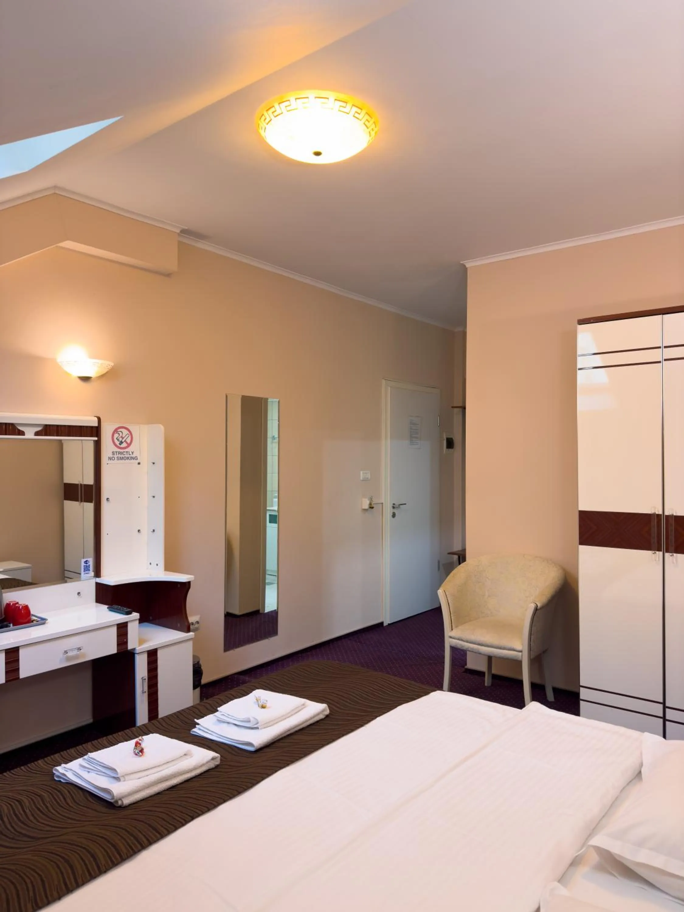 Bed in Francesca Residence