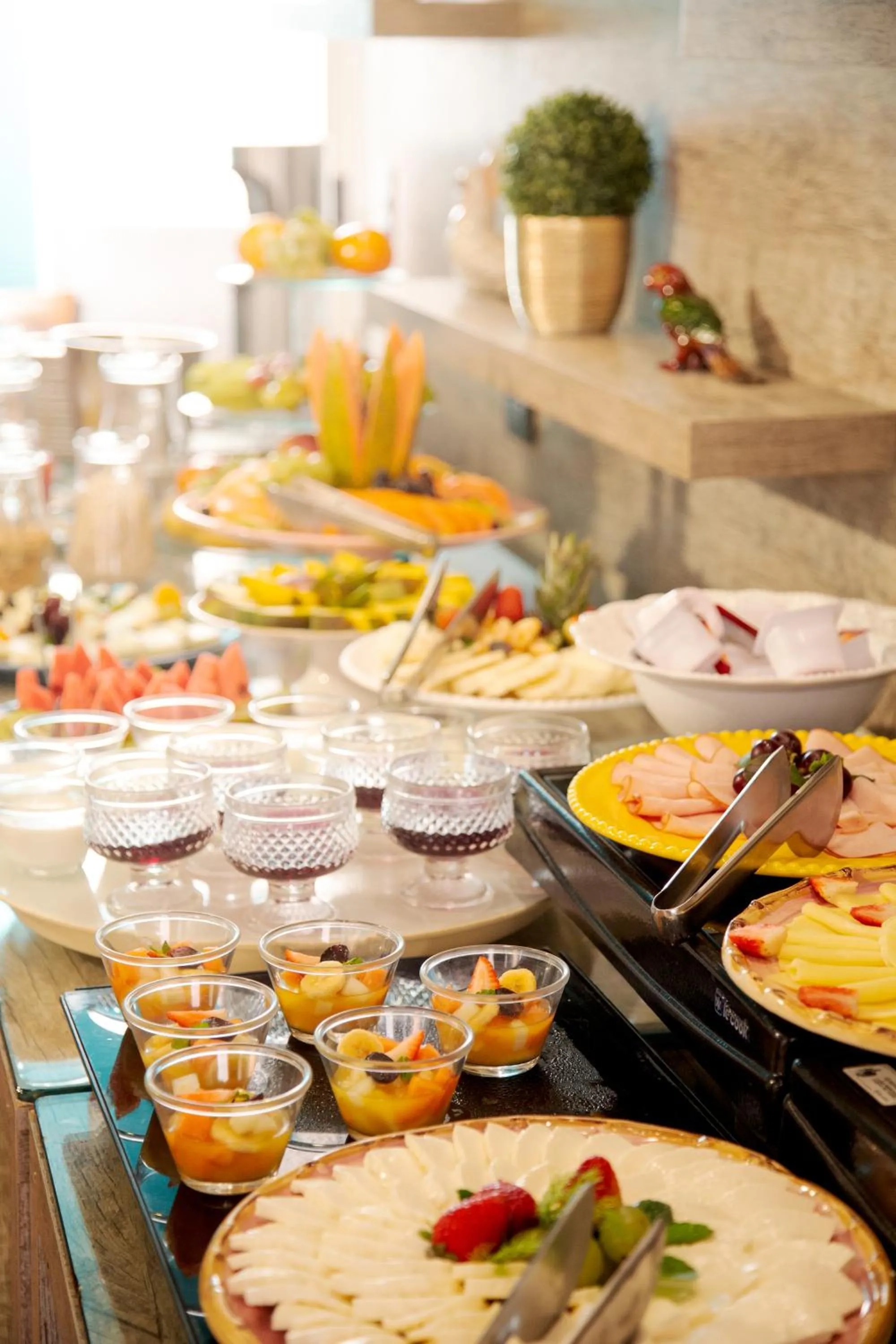 Food and drinks in LS Villas Hotel & Spa