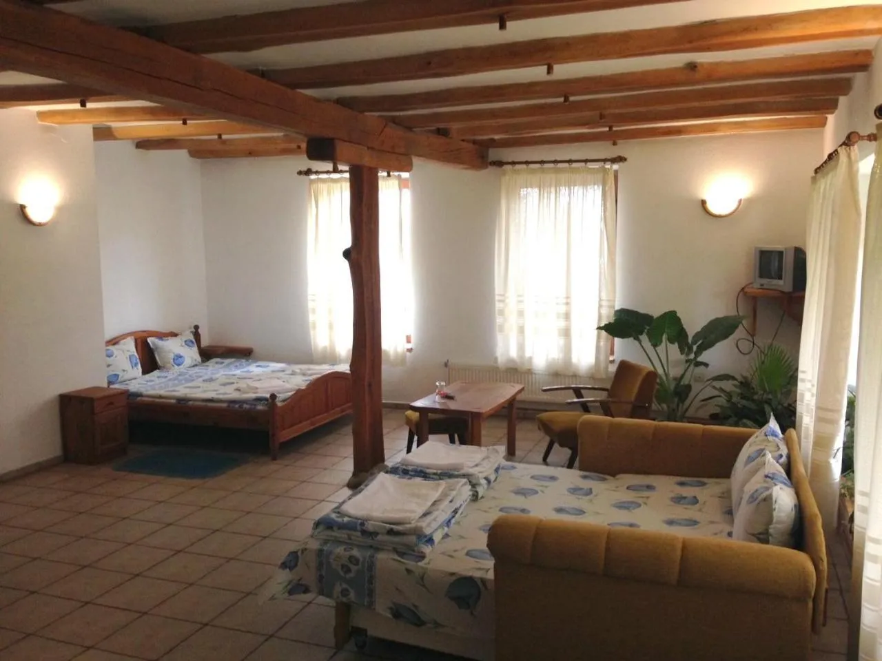 Bed in Hotel Pri Chakara