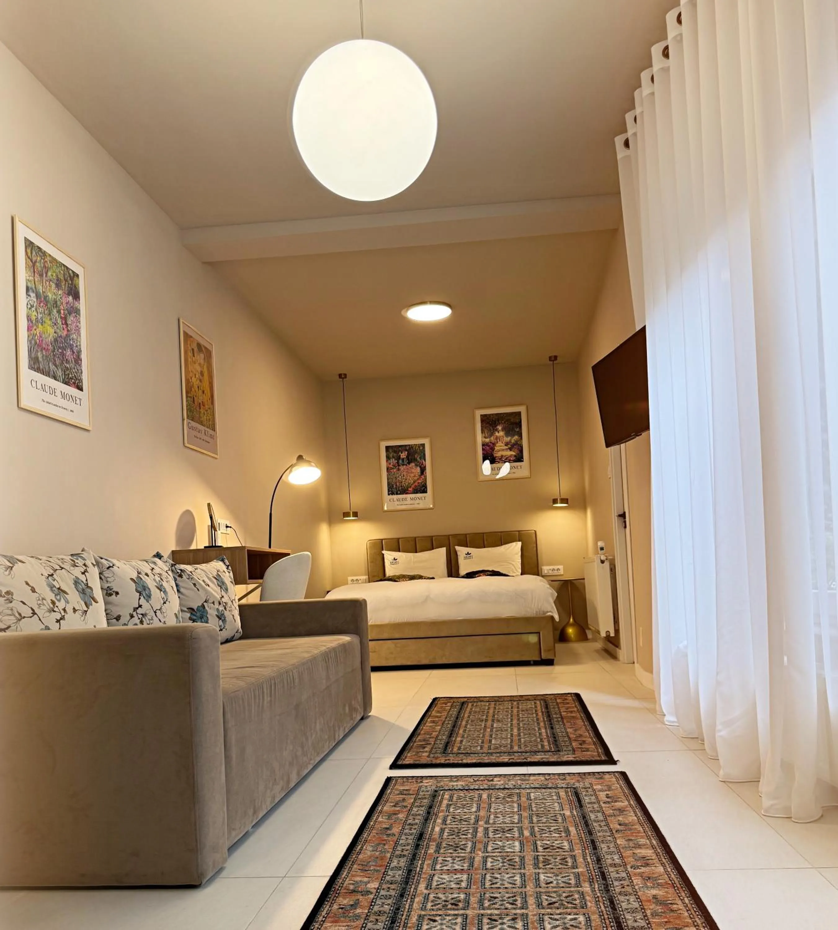 View (from property/room) in Lucas 10 Apartments